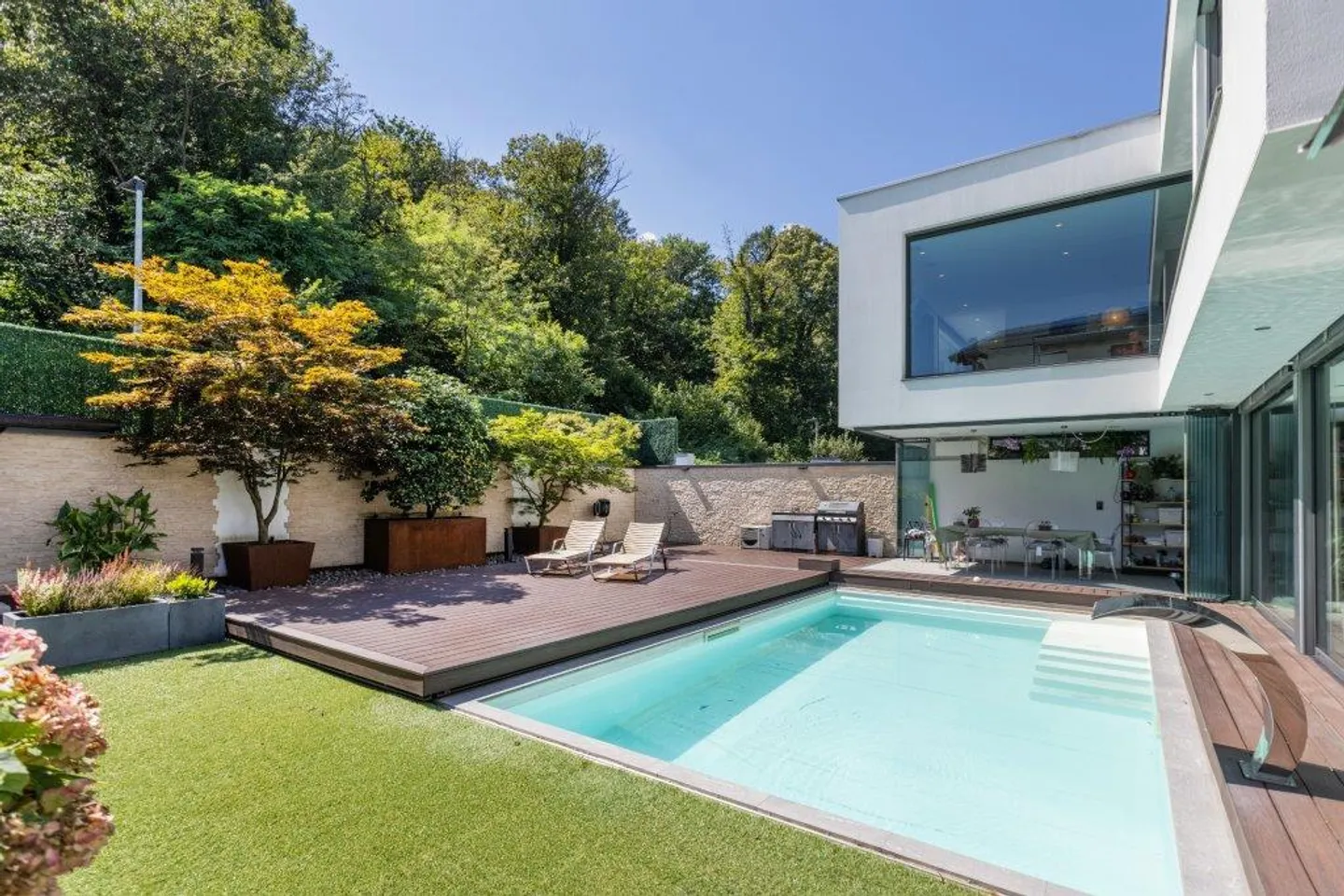 Designvilla mit Pool und privatem Spa in exklusiver Lage in O - Foto 2 von 6