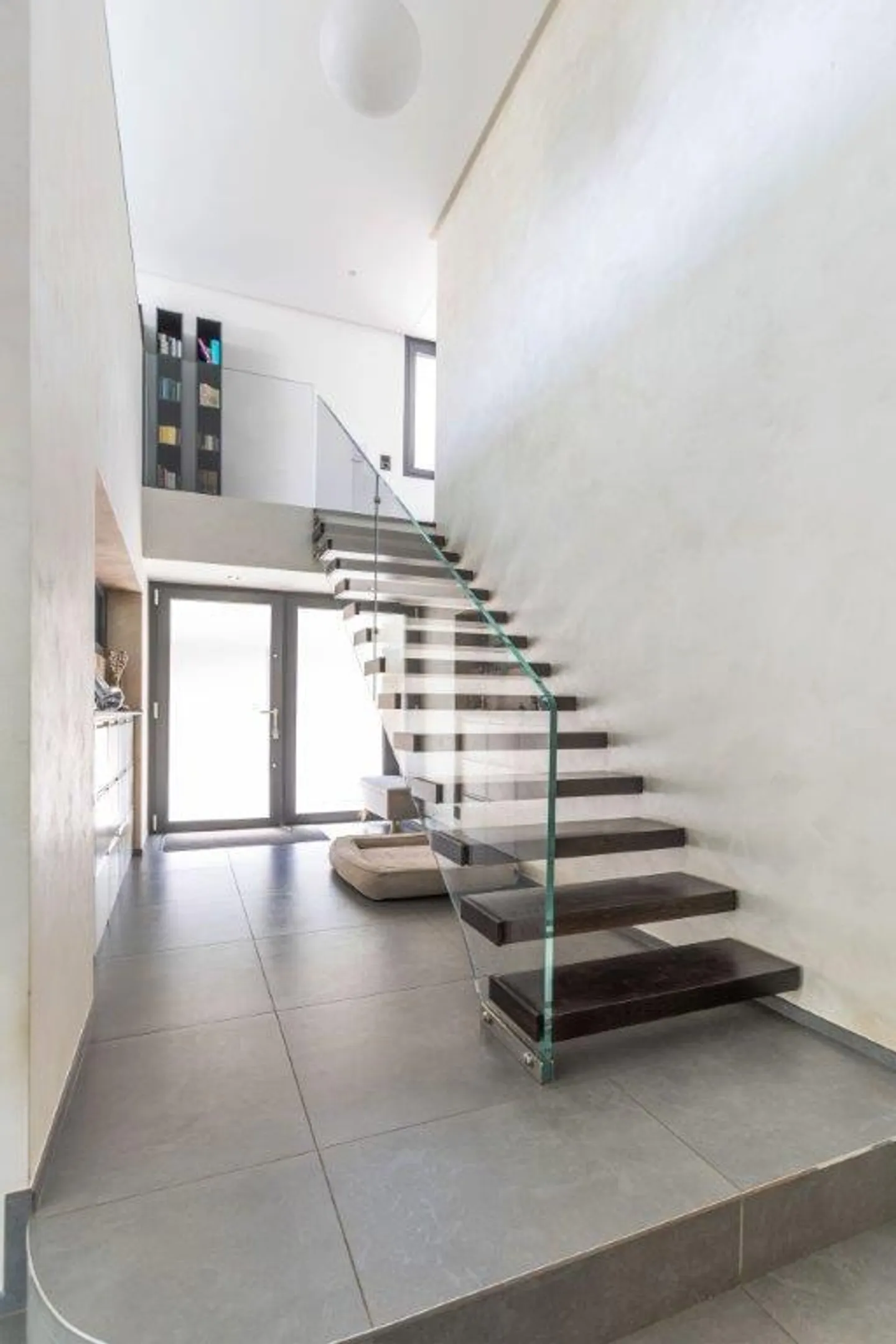 Designvilla mit Pool und privatem Spa in exklusiver Lage in O - Foto 6 von 6