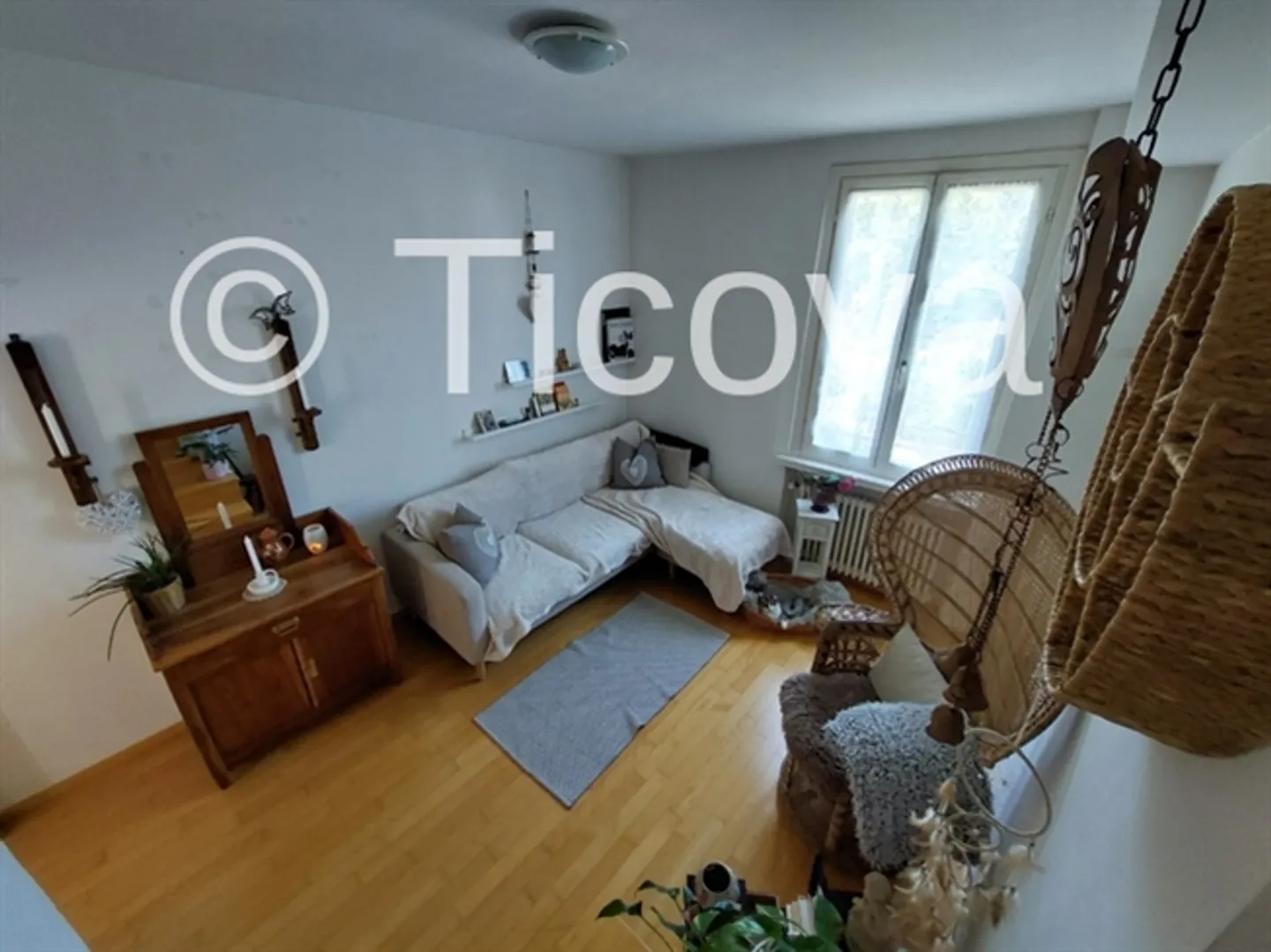 «Melano Teil eines Hauses mit kleinem Garten nur wenige Schritte vom See entfernt» - Foto 9 von 10