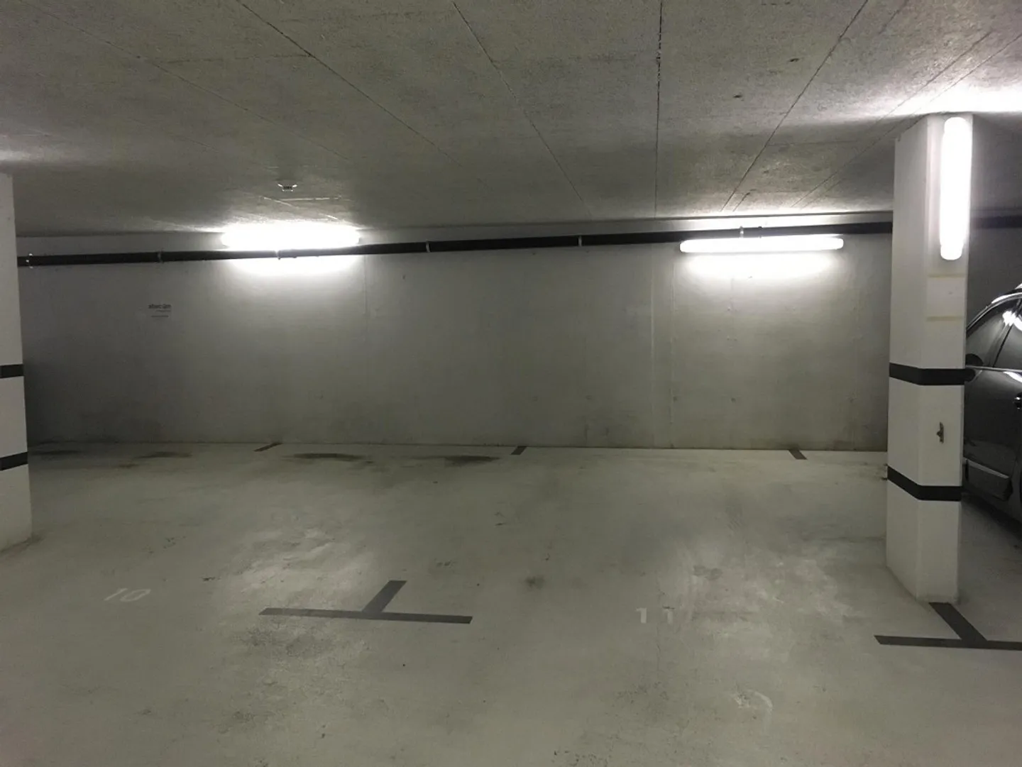 Place de parking souterrain à louer - Photo 1 sur 1