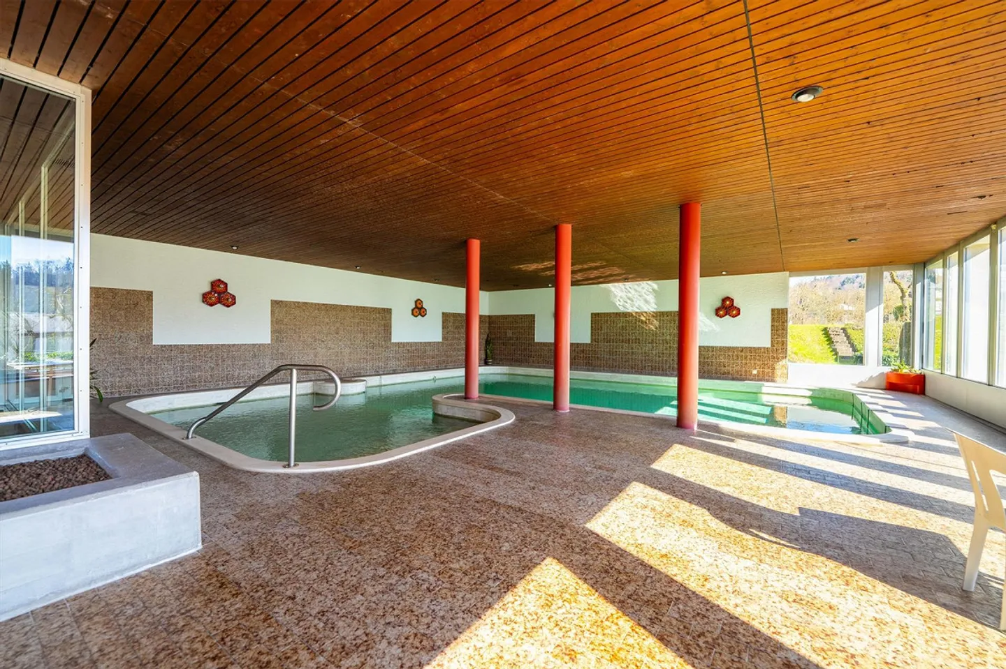 Spacious Garden Apartment on the Right Bank of the City of Lucerne - Photo 6 of 7