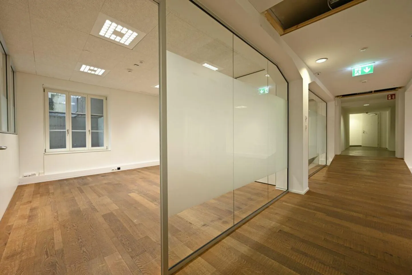 214 m² commercial space - Photo 6 of 7