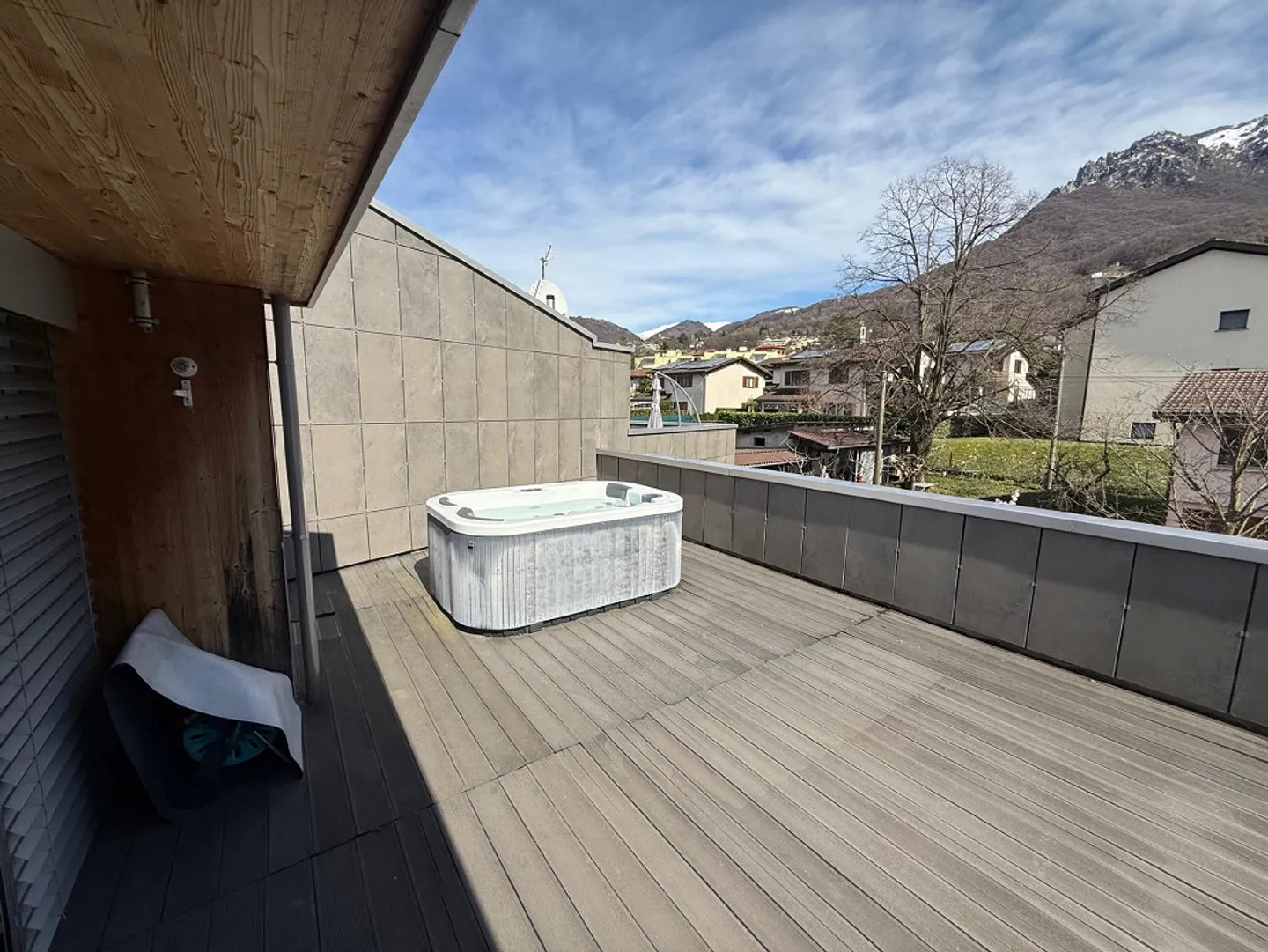 Superbe maison de ville moderne à Cadro, Lugano - Photo 2 sur 6