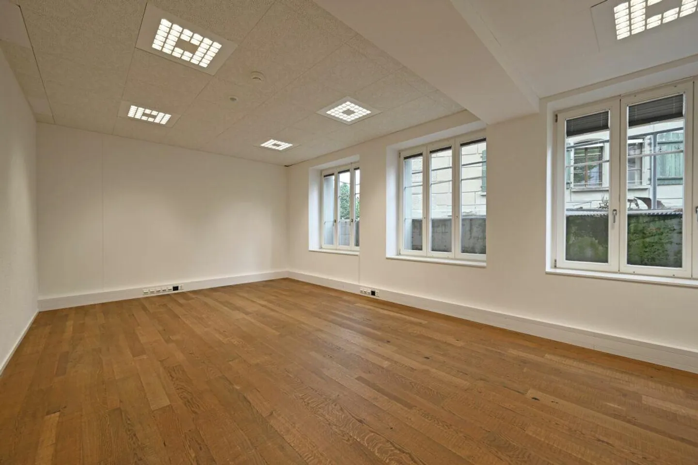 214 m² commercial space - Photo 7 of 7