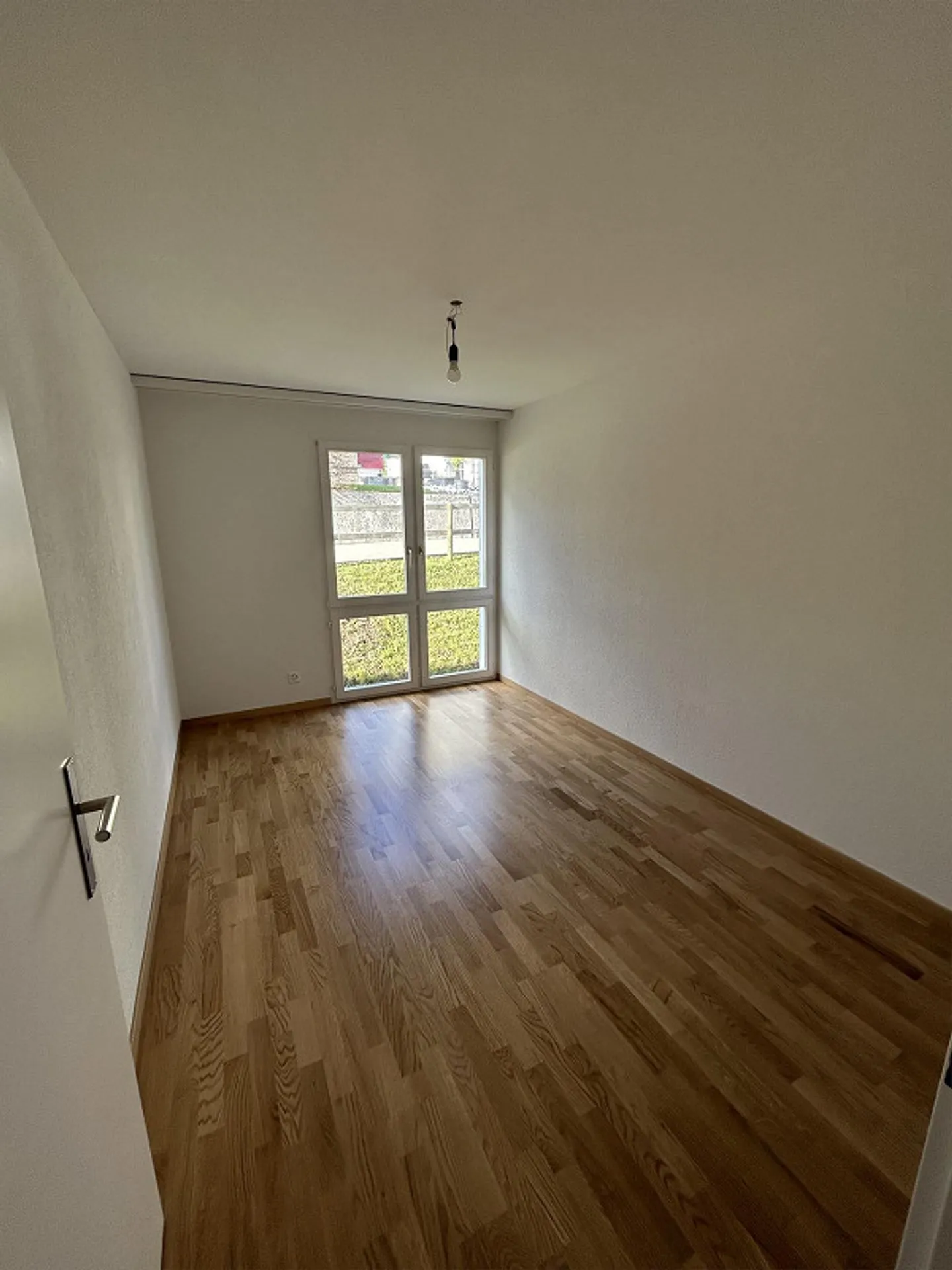 Renovated and bright 4.5 room apartment - Photo 11 of 15