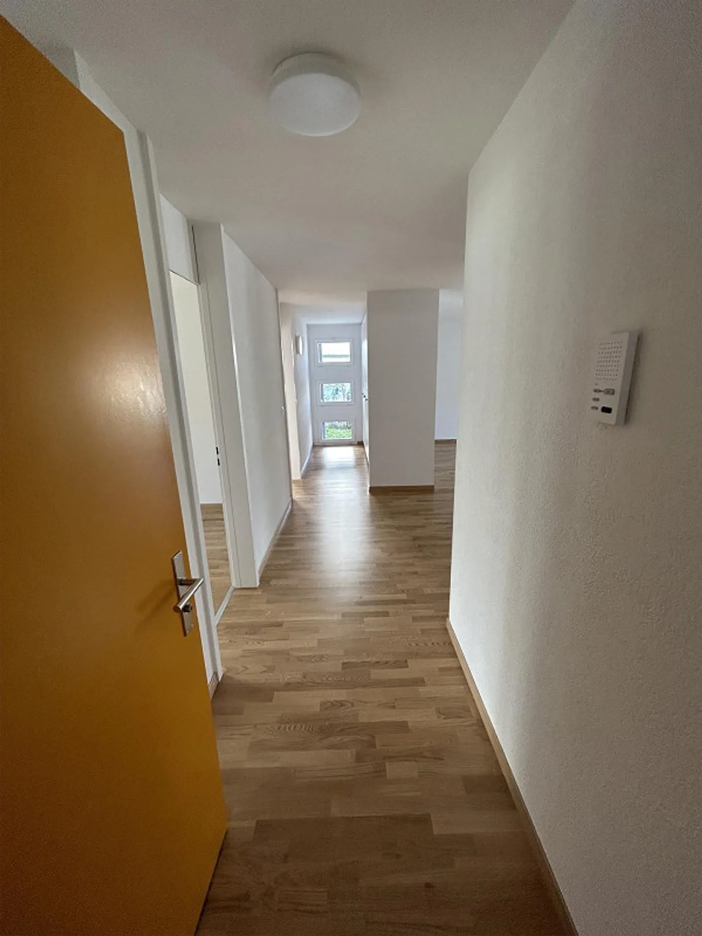 Renovated and bright 4.5 room apartment - Photo 13 of 15