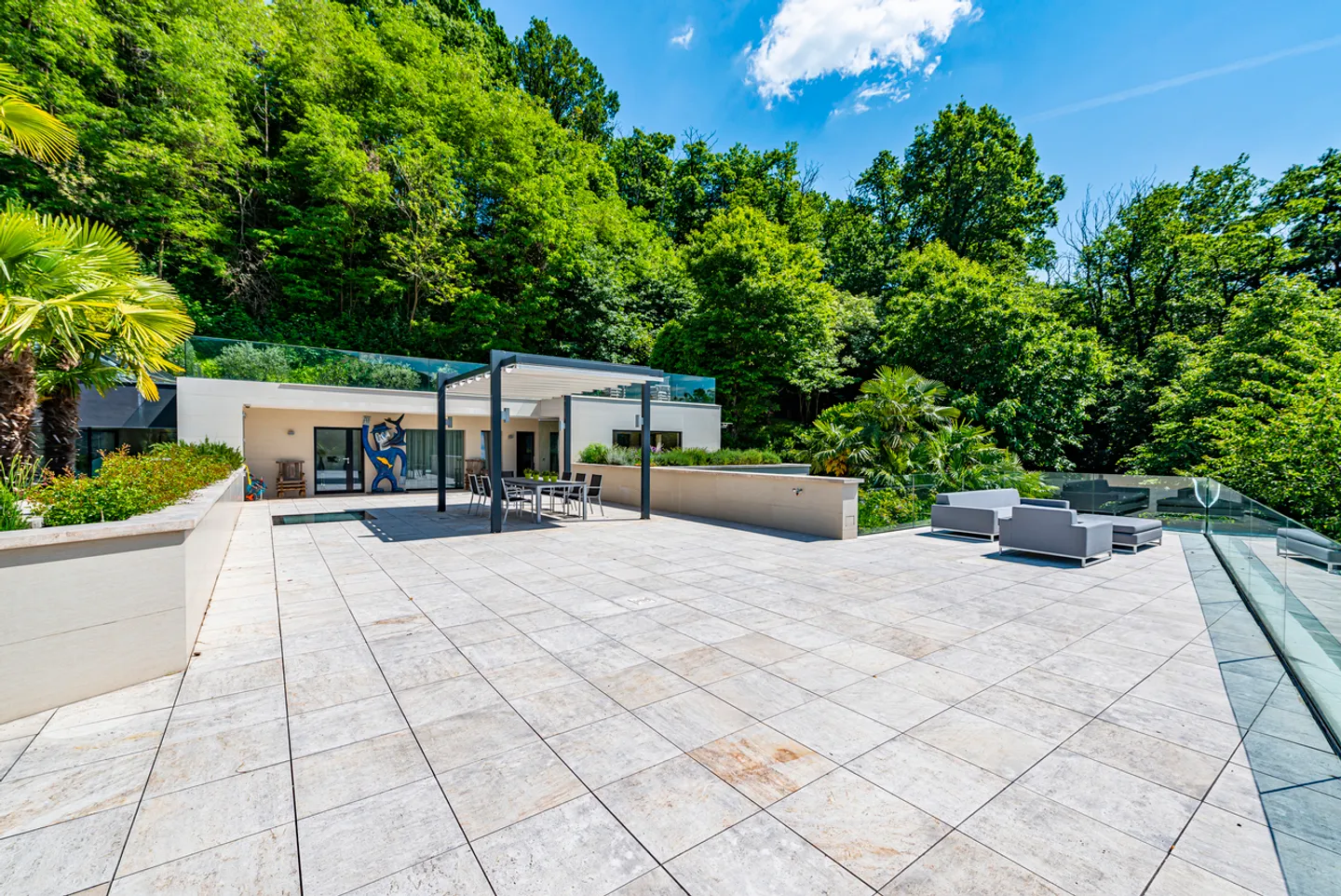 Villa moderne dans un bel emplacement - Photo 6 sur 11