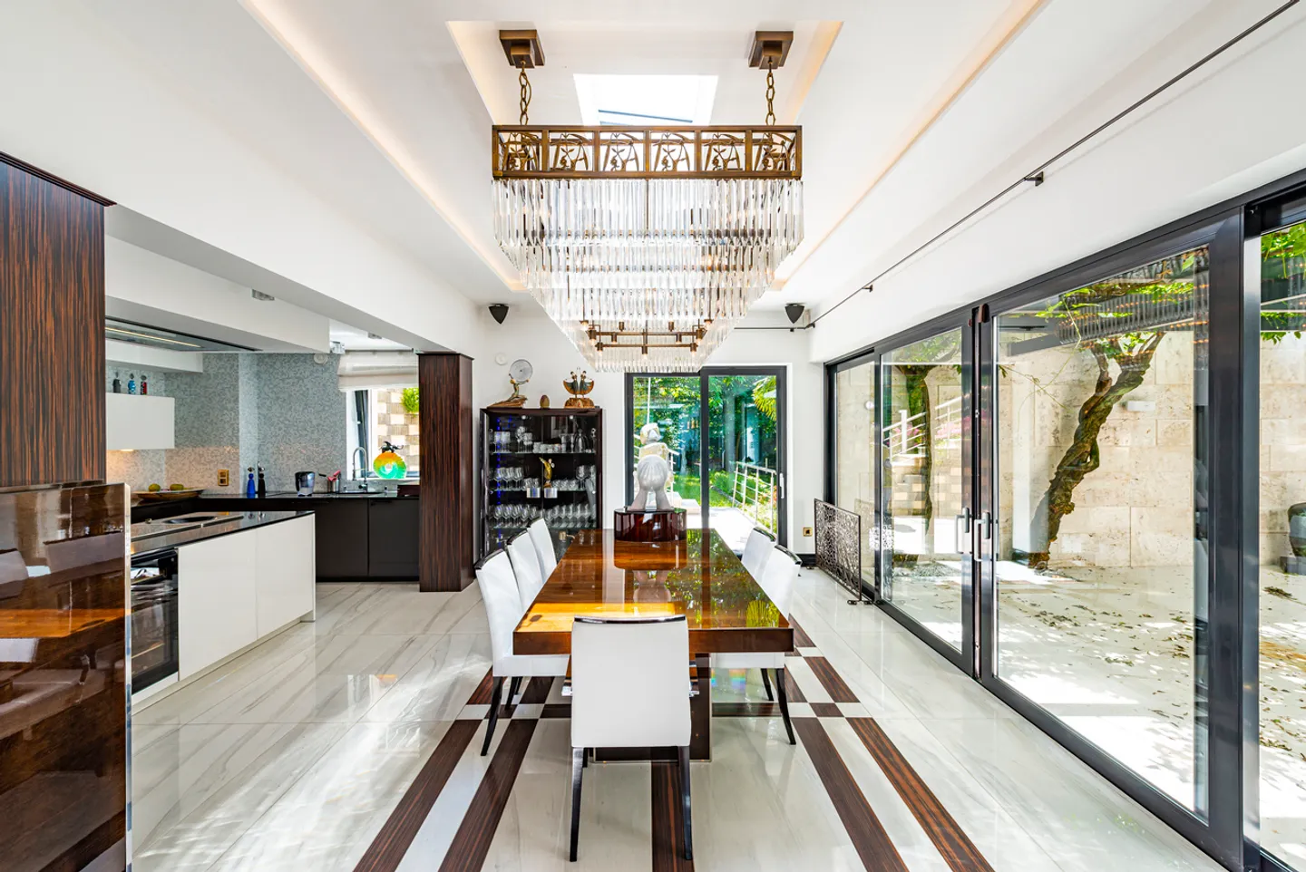 Villa moderne dans un bel emplacement - Photo 10 sur 11