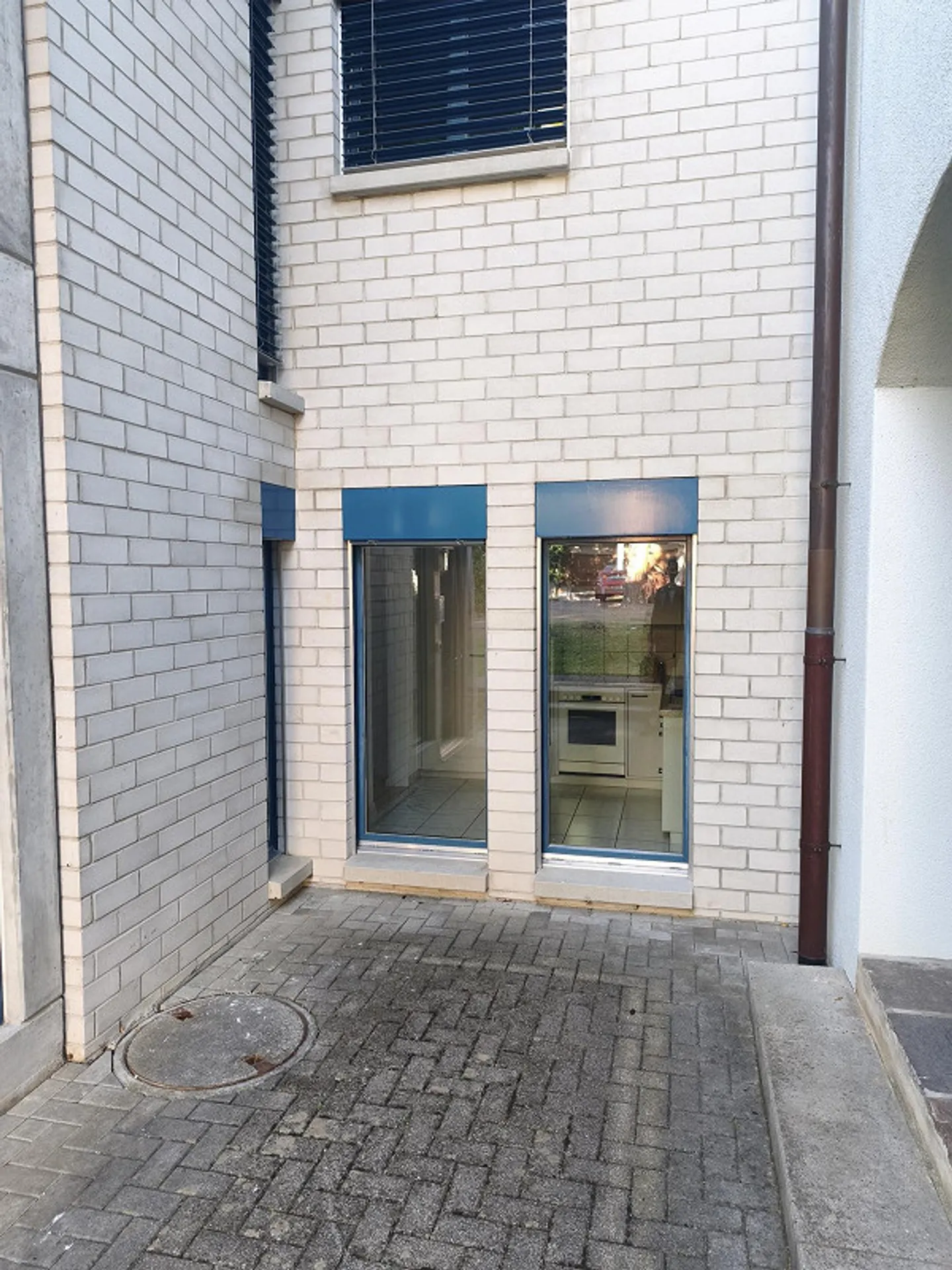 Spacious 1.5-room ground floor apartment in a quiet location - Photo 8 of 8