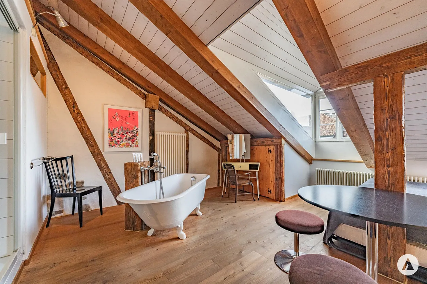 Yield Object: Historic Hotel in Thun - Photo 8 of 13