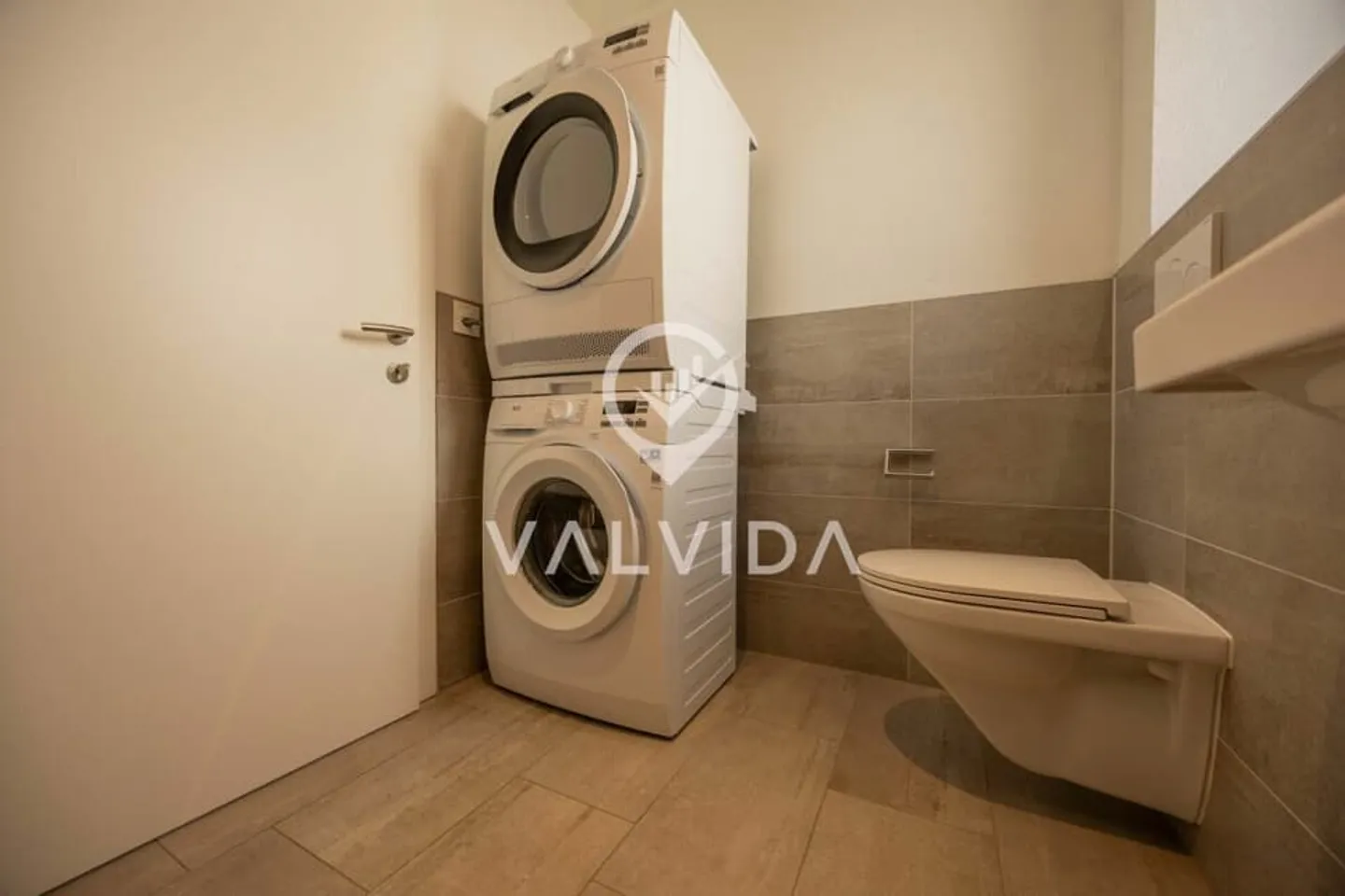 Vivere con vista - Moderno appartamento attico di 2,5 stanze nei vigneti di Leuker - Foto 7 di 13