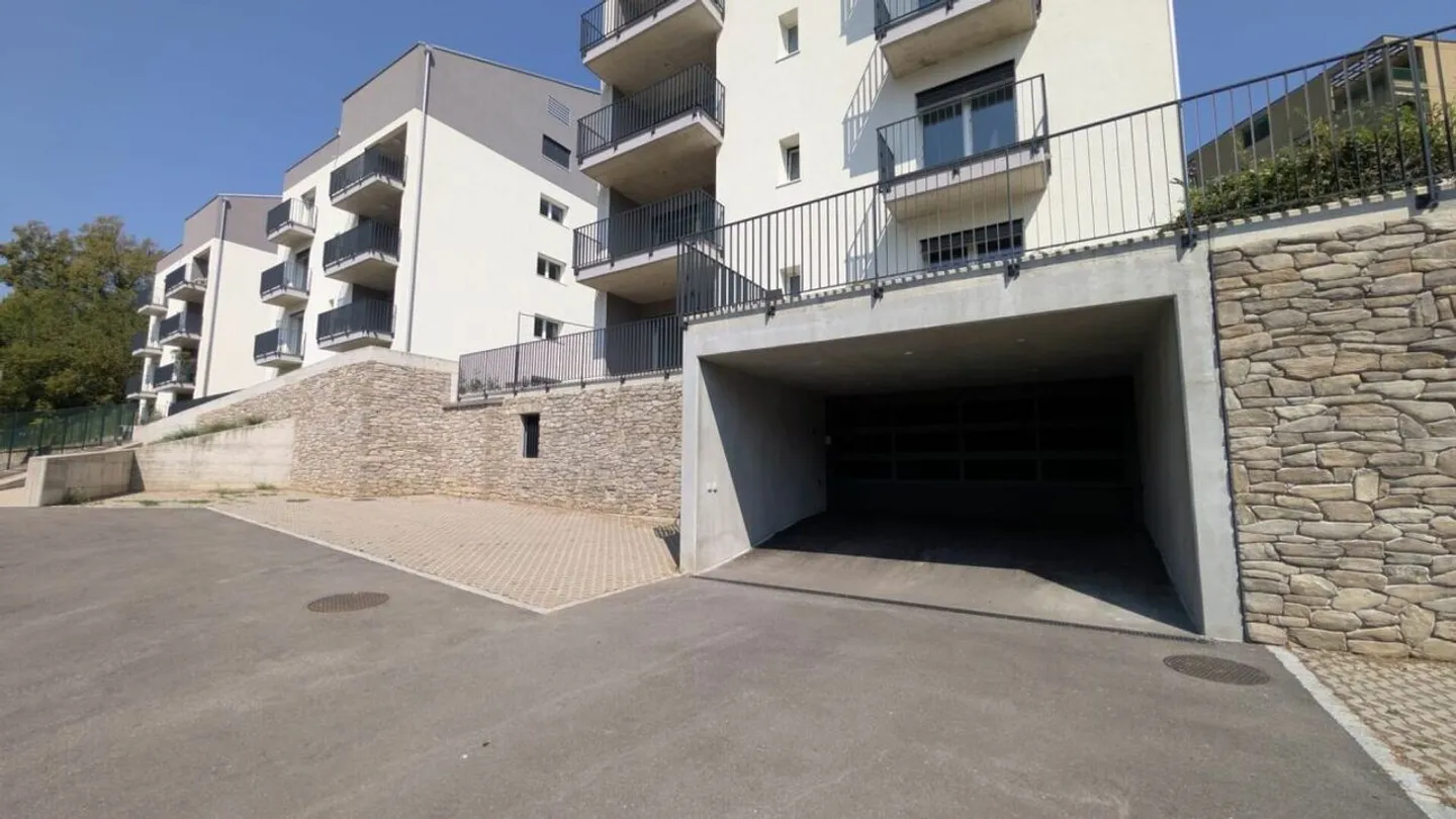 Modern Apartments in Vacallo - Photo 11 of 14