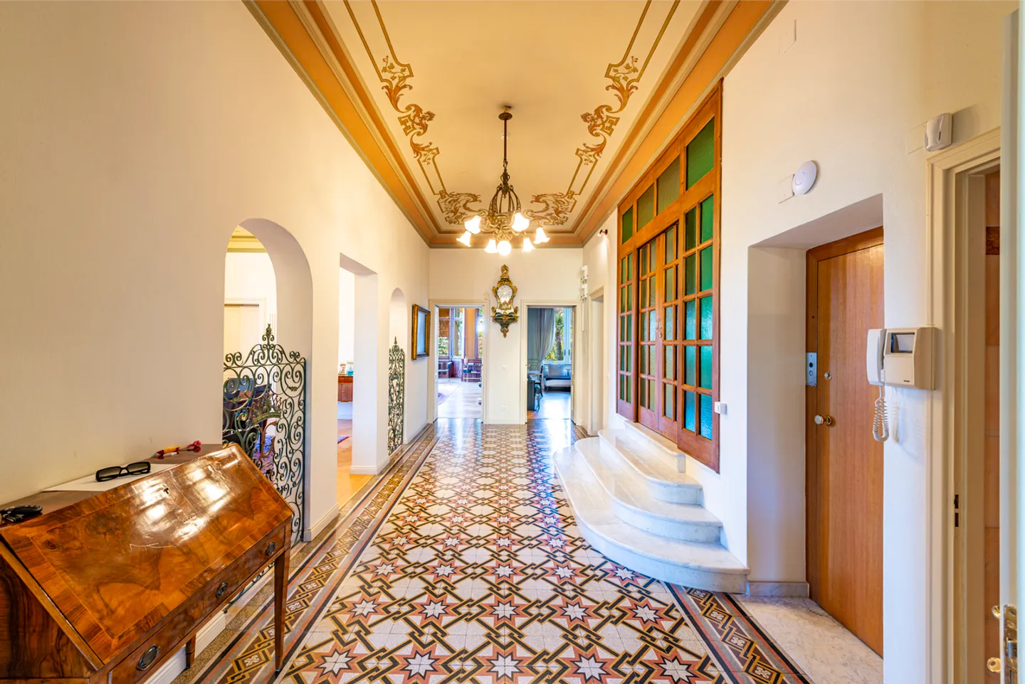Villa Floridiana - Photo 12 of 15