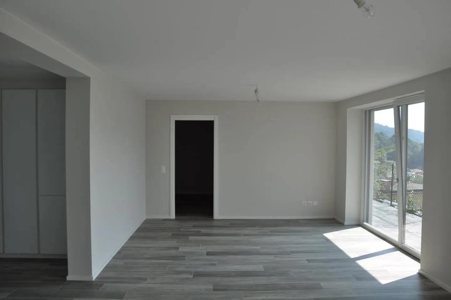 Appartamento spazioso con vista montagna - Foto 9 di 22