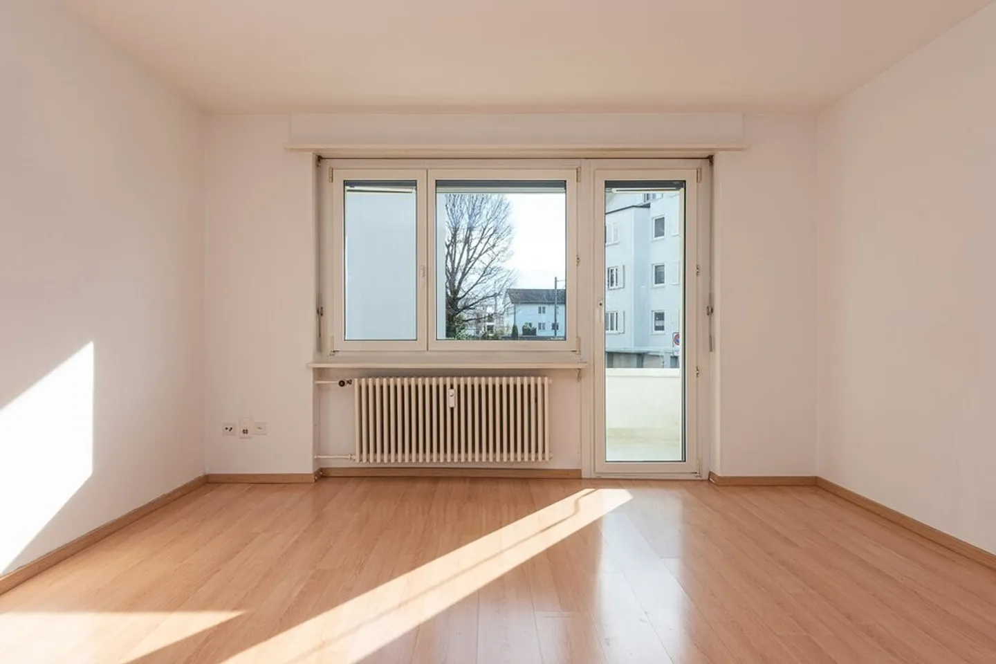 3-Zimmerwohnung zum attraktiven Preis! - Foto 2 von 9
