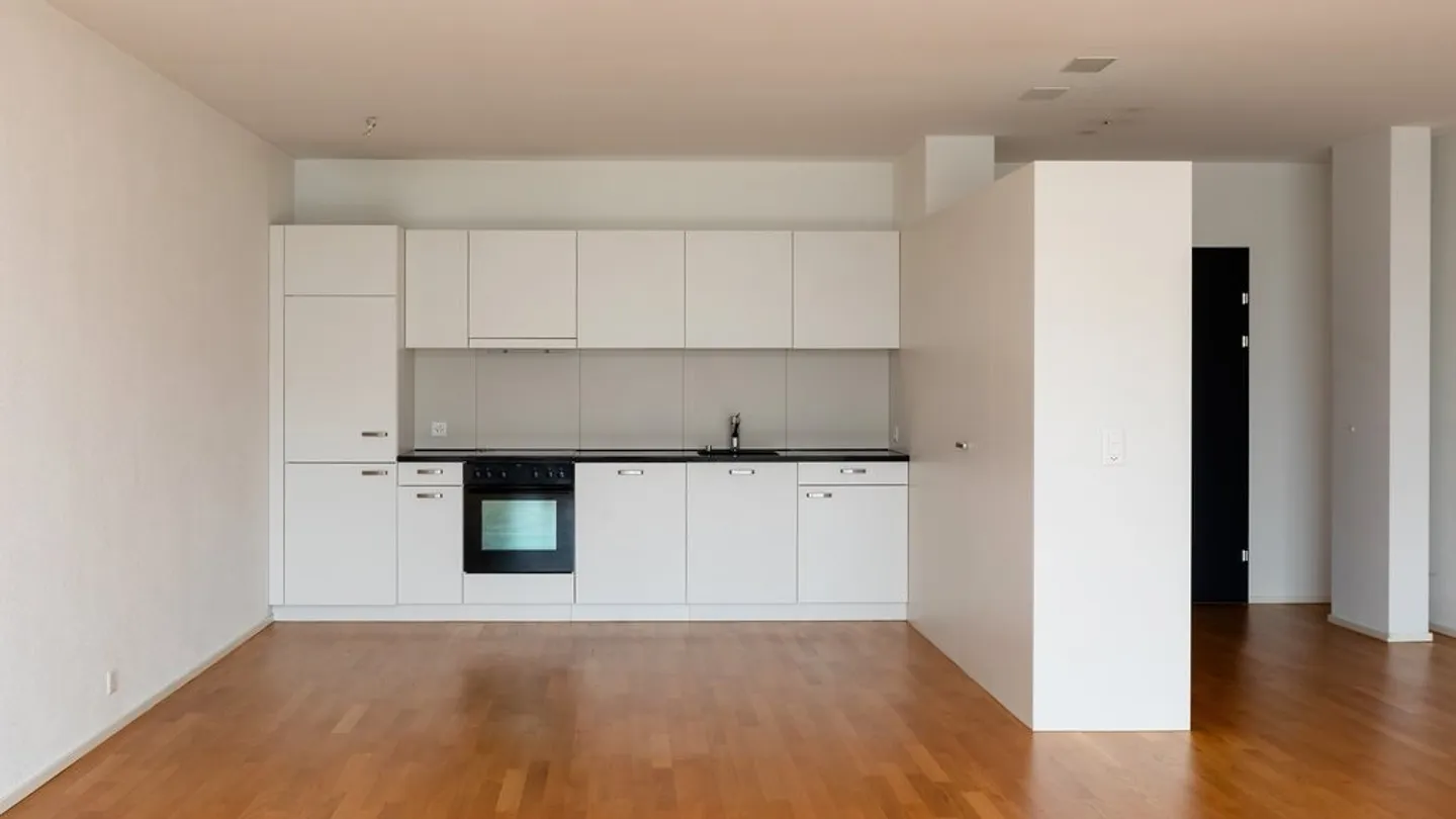 Beautiful, bright 2.5-room apartment for rent in District 4 - Photo 4 of 8