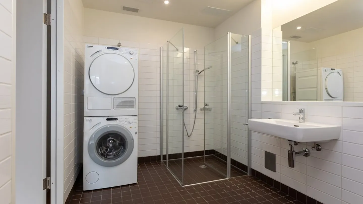 Beautiful, bright 2.5-room apartment for rent in District 4 - Photo 8 of 8