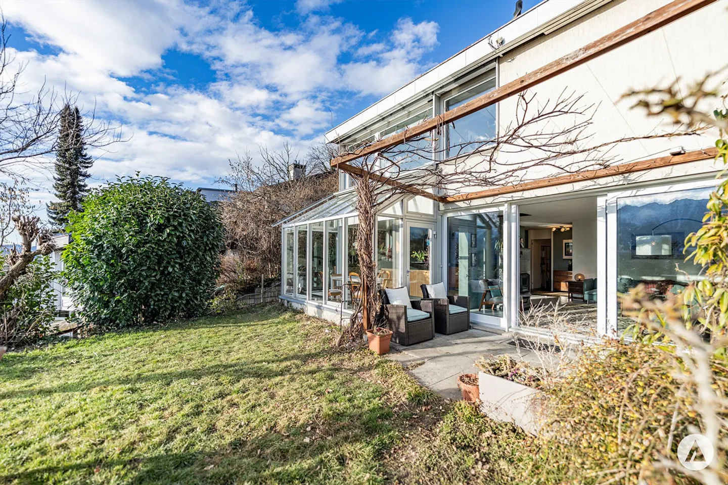 Sun. Peace. Close to the city. - Photo 1 of 13