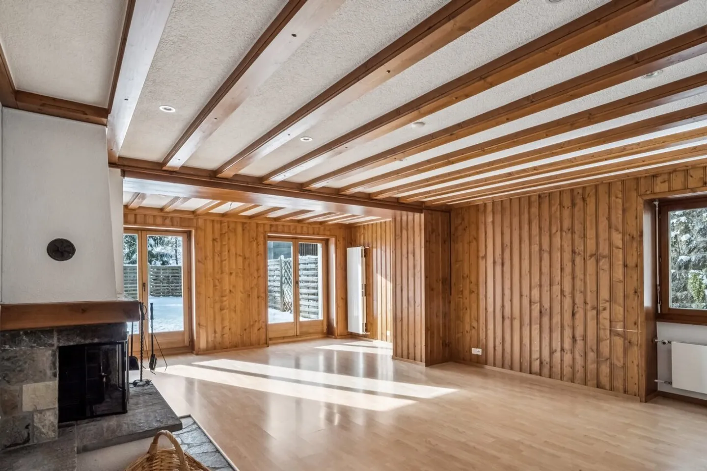 Appartement Charmant avec Terrasse - Photo 1 sur 13