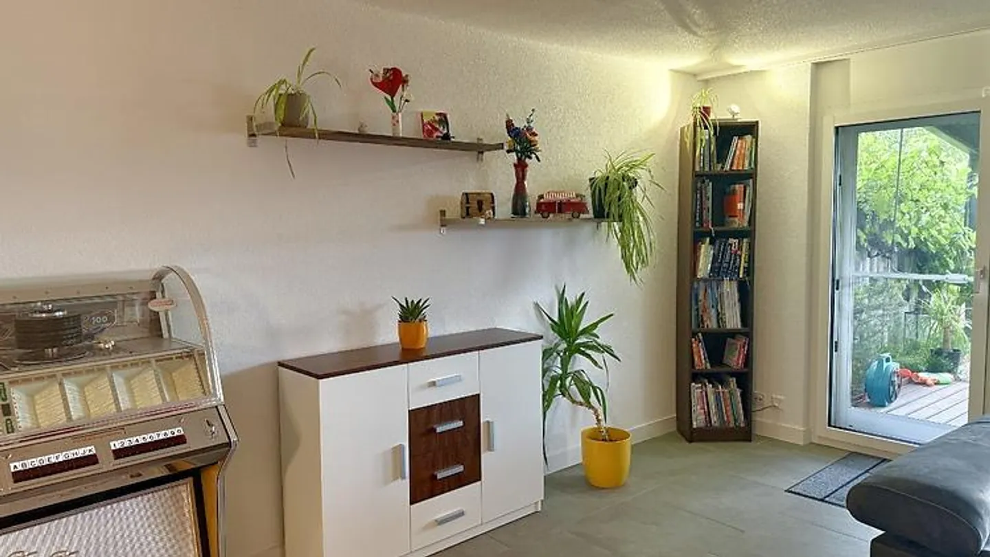 7½ ROOM HOUSE IN GREEN (BE), FURNISHED, TEMPORARY - Photo 2 of 9