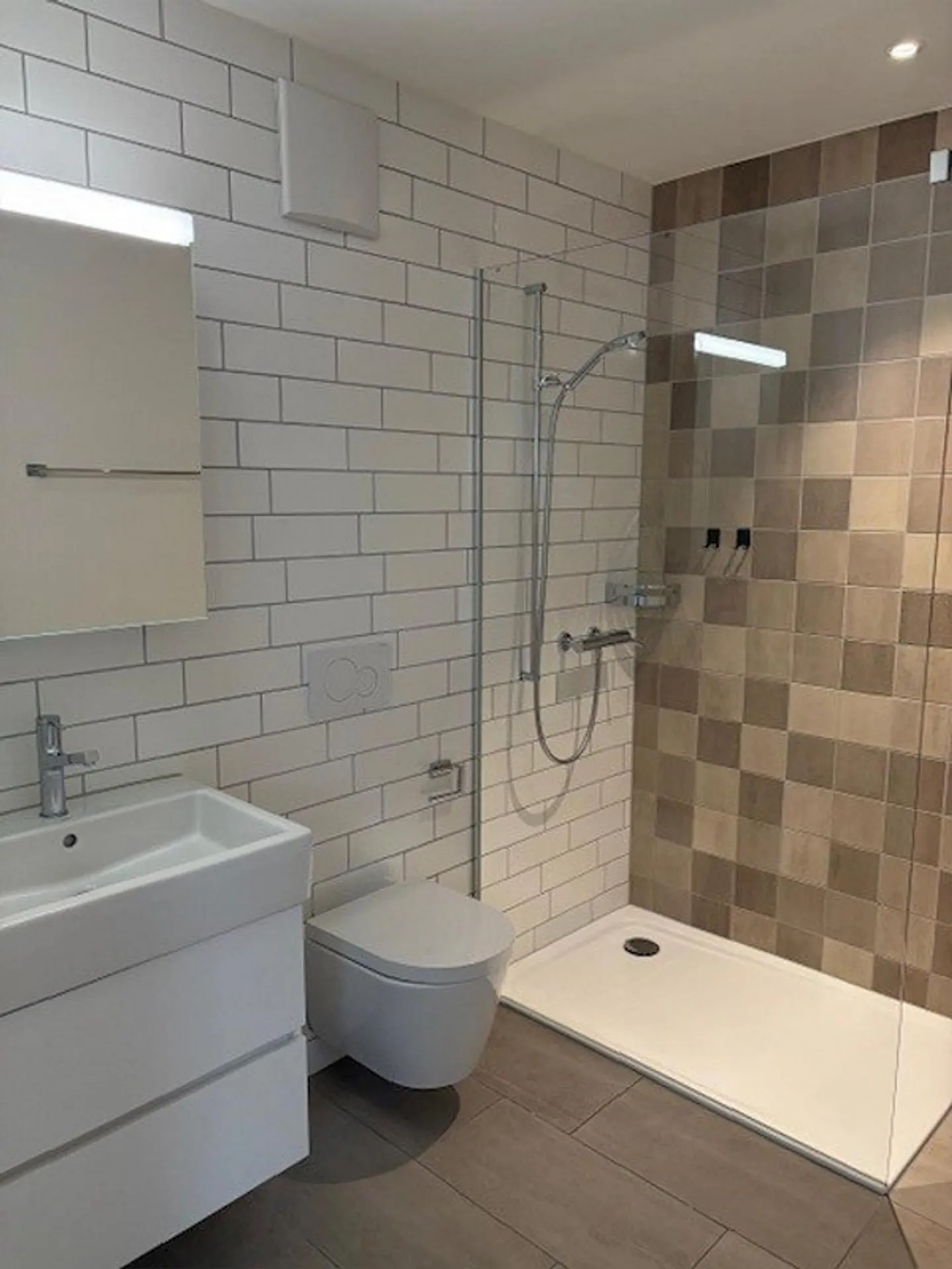 Arriver, se sentir chez soi, rester - Votre maison vous attend! - Photo 3 sur 13