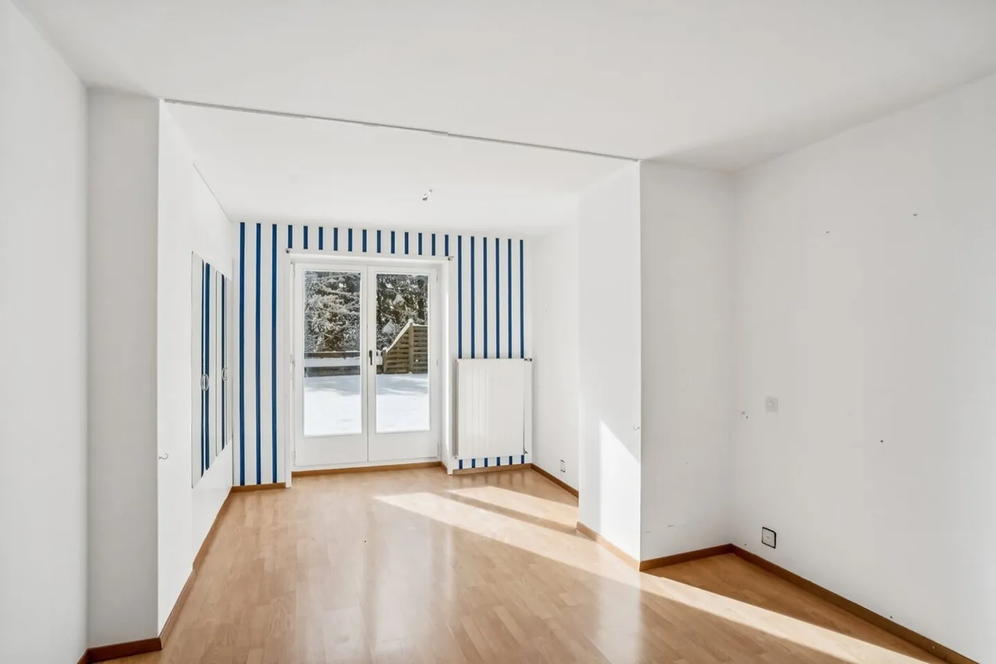 Appartement Charmant avec Terrasse - Photo 8 sur 13