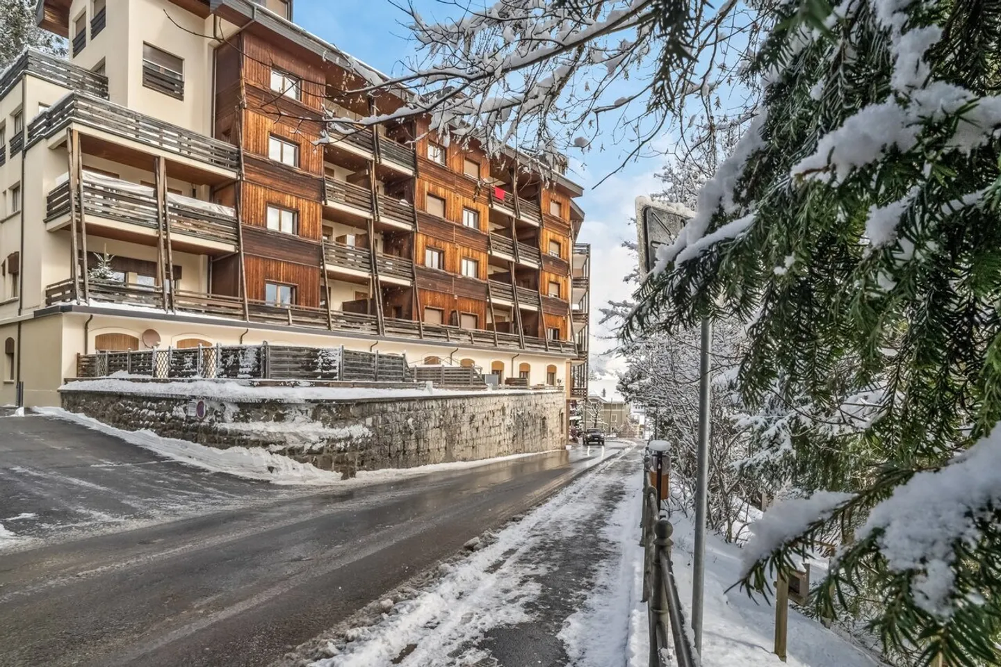 Appartement Charmant avec Terrasse - Photo 10 sur 13
