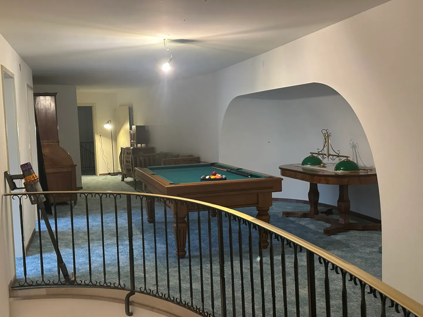 Belle villa avec piscine sur plus de 4 000 m2 de terrain - Photo 8 sur 16