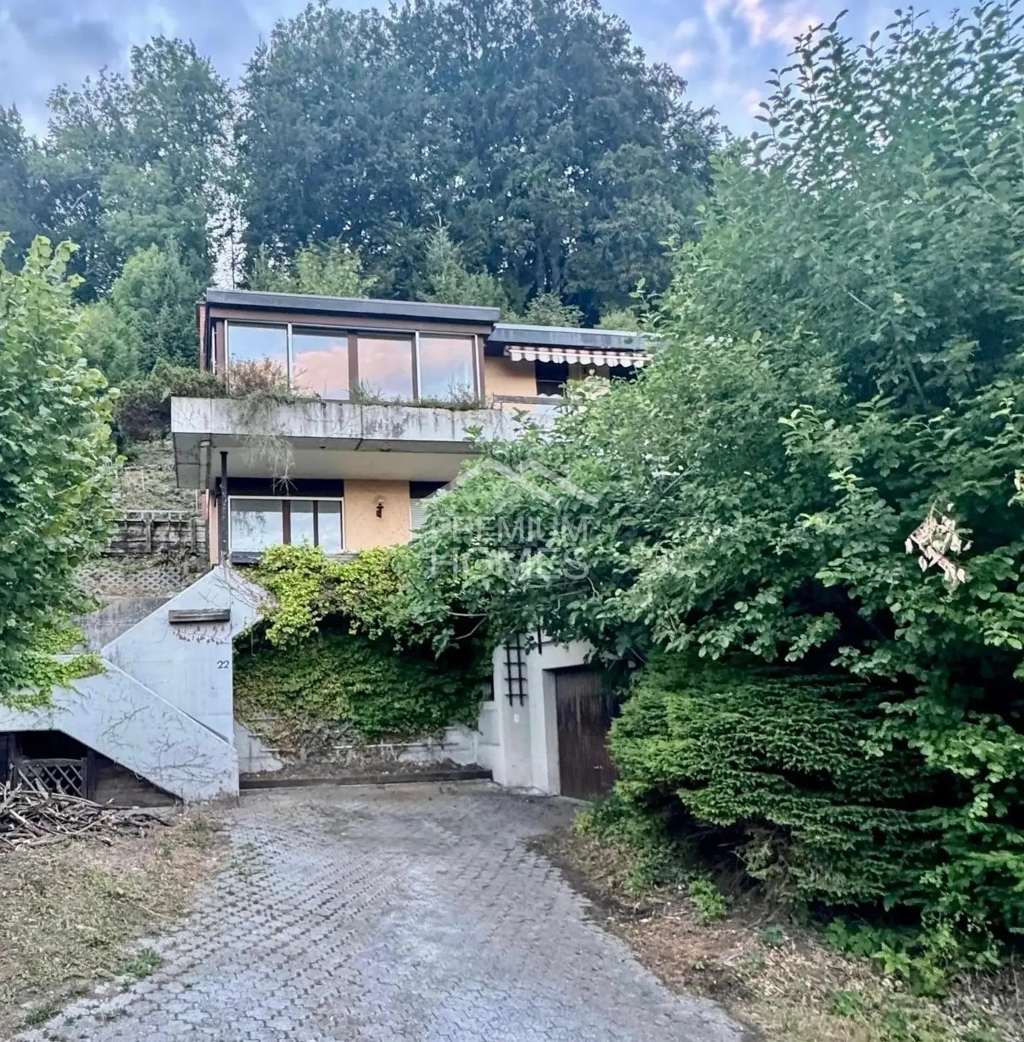 Aussergewöhnliches Grundstück mit Garten - Foto 1 von 7