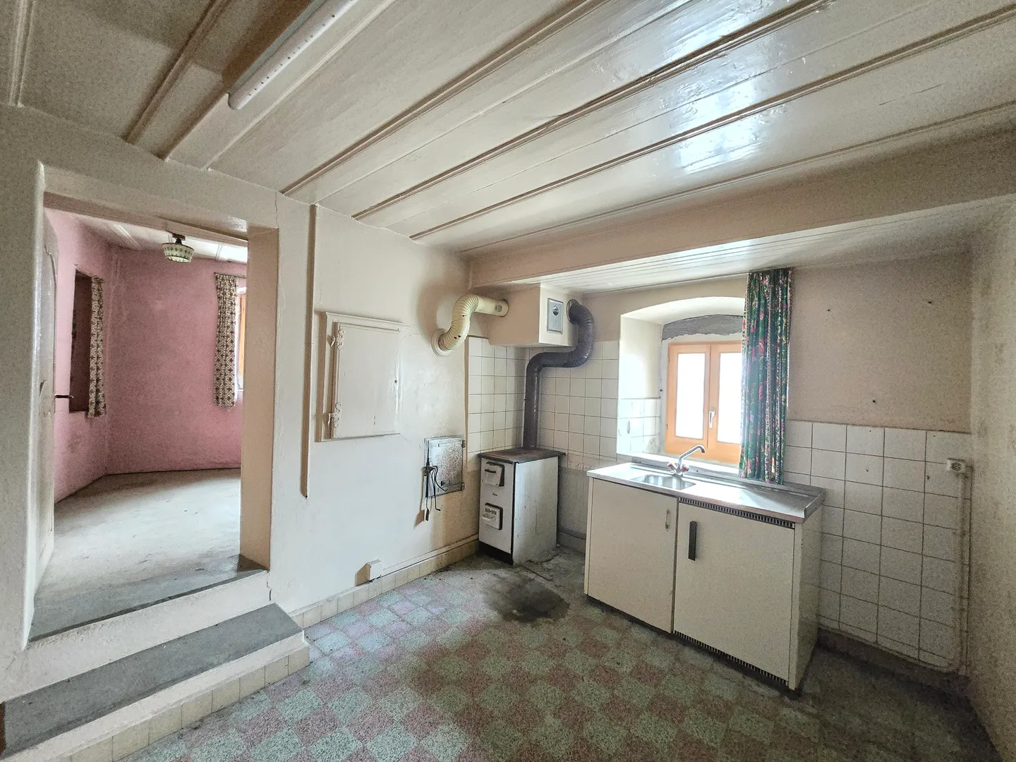 Authentic Village House in Val Ferret - Photo 3 of 10