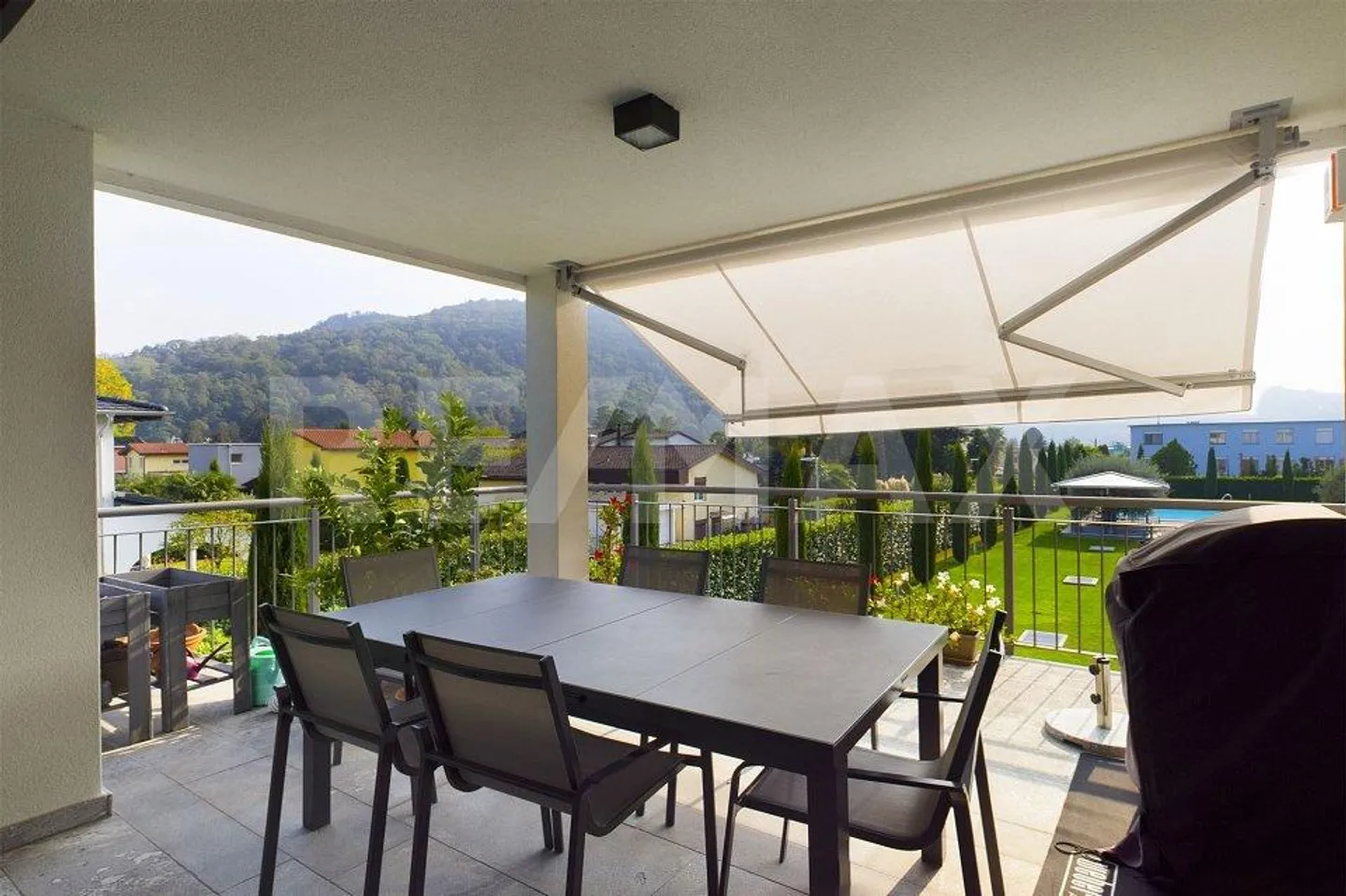 Living in a modern and unique residential complex - Photo 11 of 13