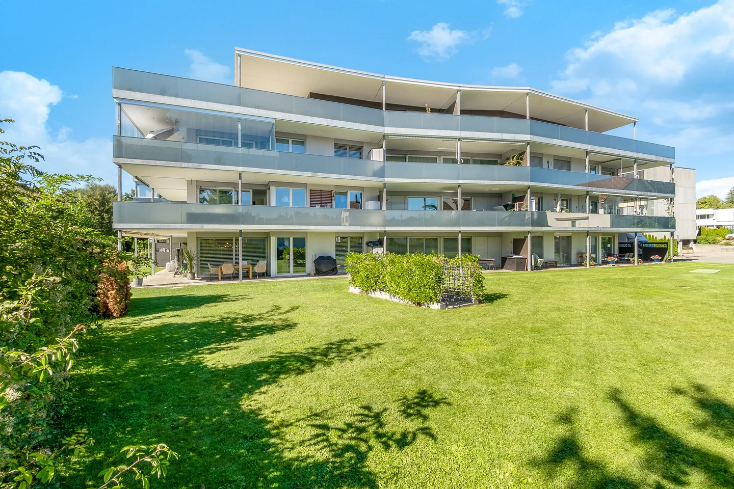 Più spazio per vivere: Ampio appartamento di 4,5 locali con balcone di 61 m2 - Foto 2 di 12