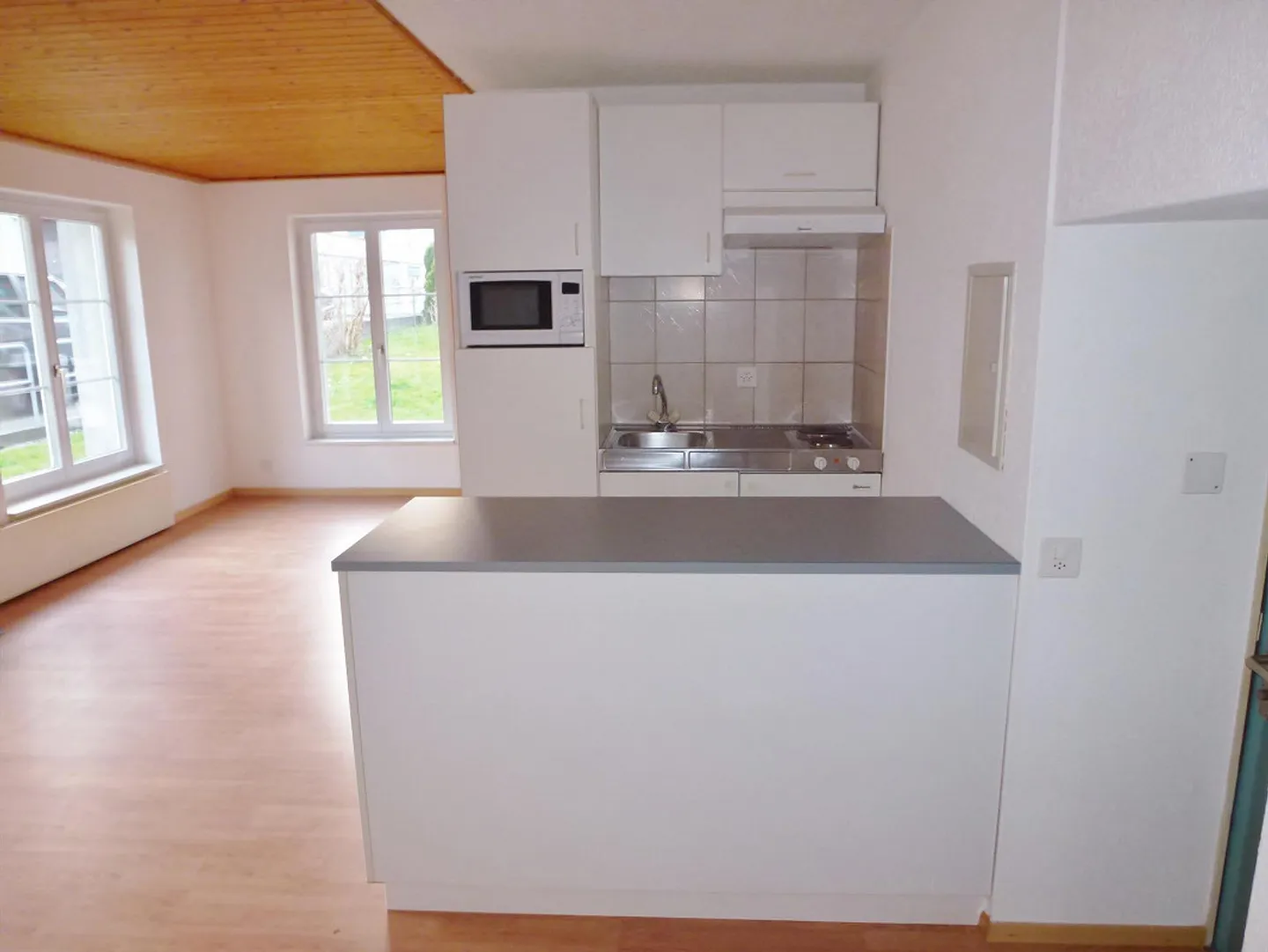 Appartamento accogliente con 2 camere, ideale per singoli - Foto 3 di 12