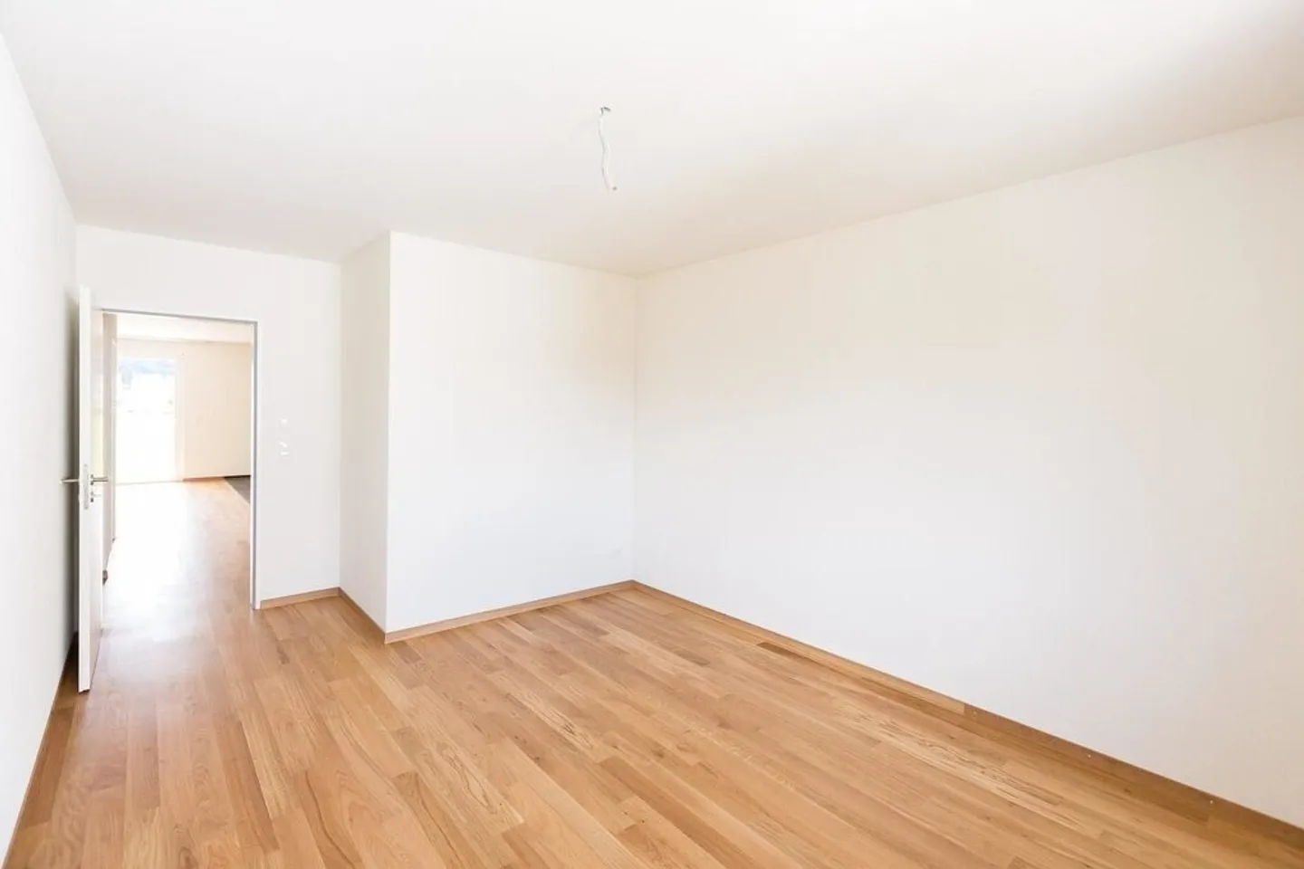 Your apartment with garden seating area - Photo 4 of 11