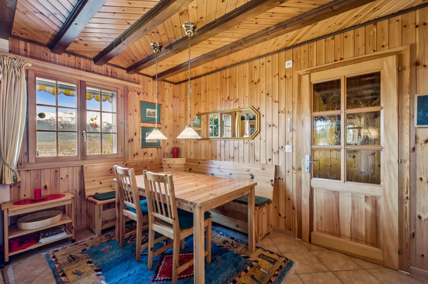 4.5-Room Chalet with Dependence and Panoramic View over the Valais Mountains - Photo 4 of 13