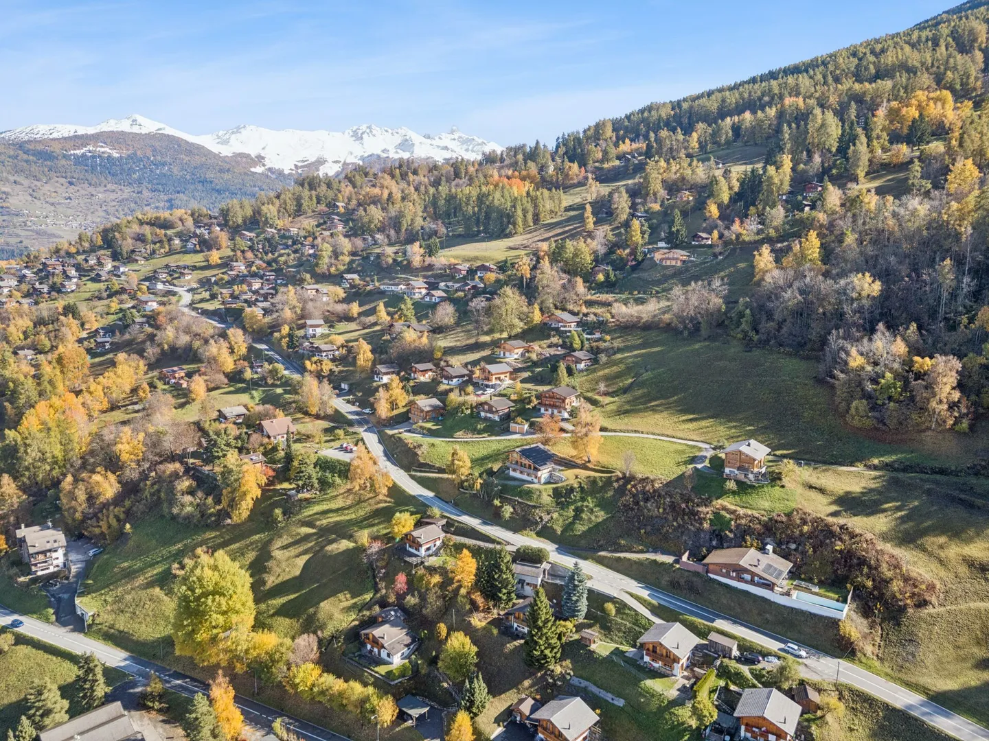 4.5-Room Chalet with Dependence and Panoramic View over the Valais Mountains - Photo 13 of 13