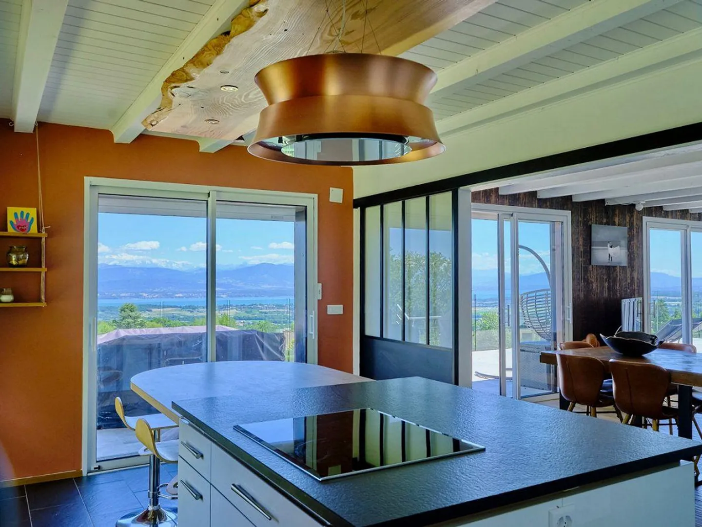 Superbe villa avec vue sur le lac - Photo 7 sur 10