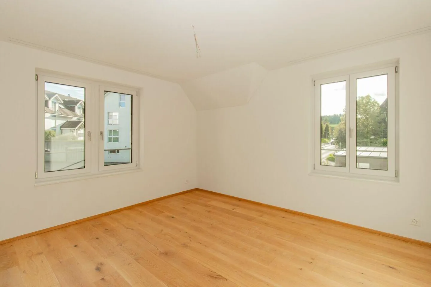 Freistehendes 6.5-Zimmer-Einfamilienhaus - Foto 8 von 13