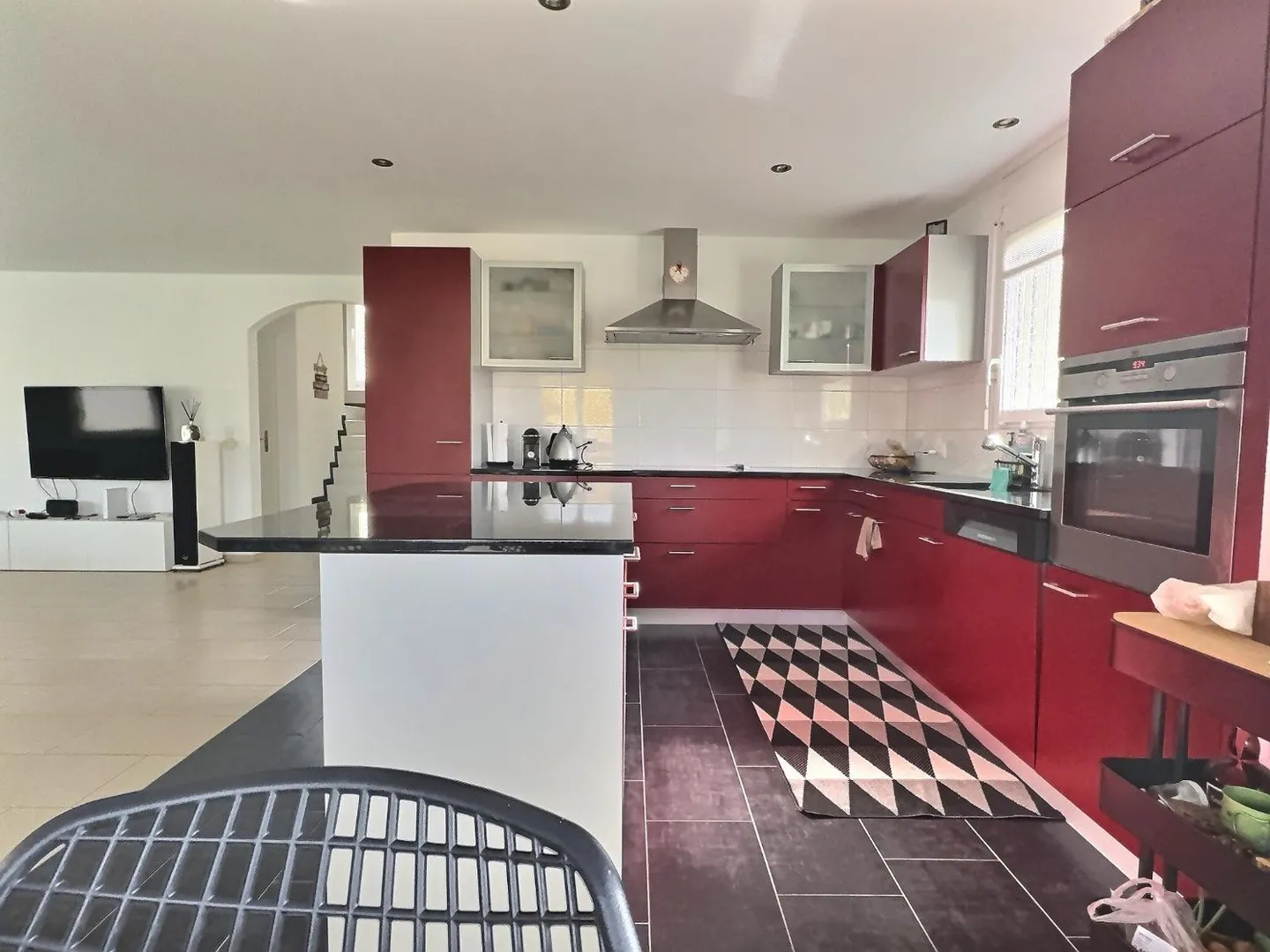 Wunderschöne individuelle Villa mit 5,5 Zimmern - Foto 7 von 11