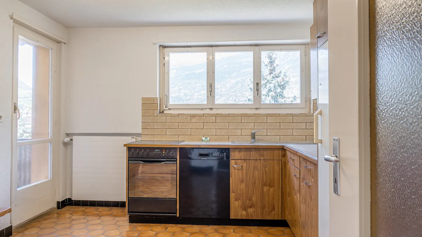 Casa bifamiliare molto centrale a Visp - Foto 3 di 12