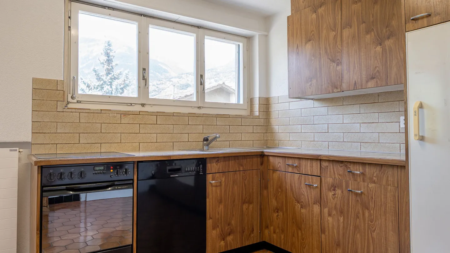 Casa bifamiliare molto centrale a Visp - Foto 4 di 12