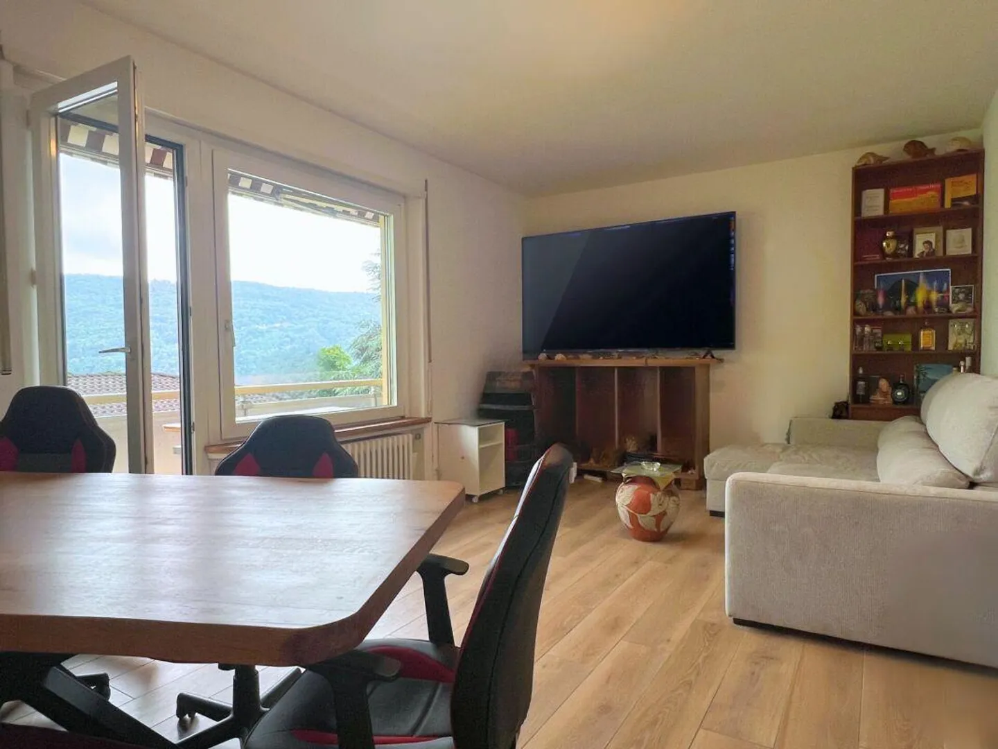 3.5-room apartment, furnished, with balcony - Photo 3 of 12