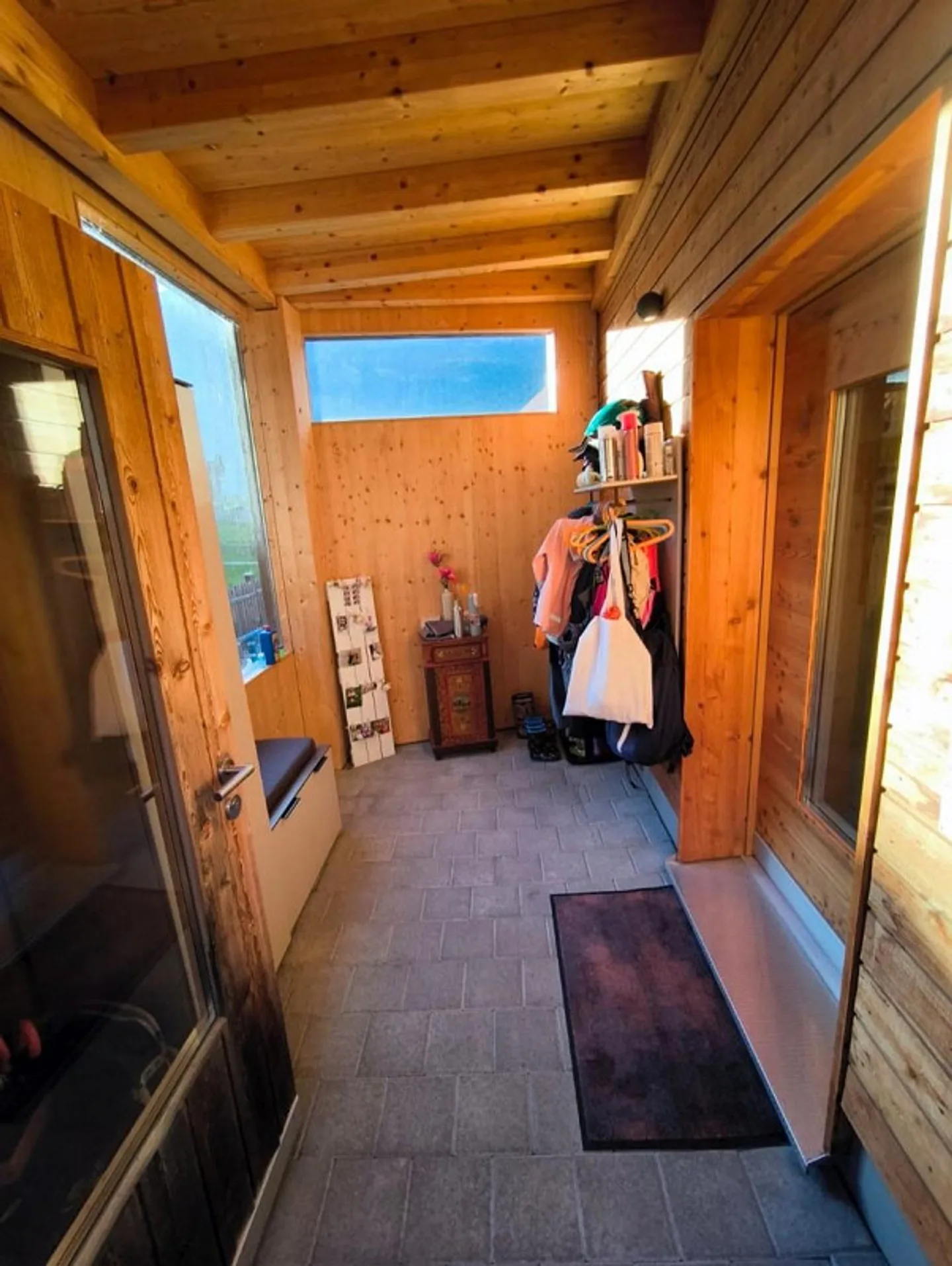 Maison en bois moderne, indépendante, de 6 1/2 pièces avec vue sur le lac/proche du rivage - Photo 7 sur 30