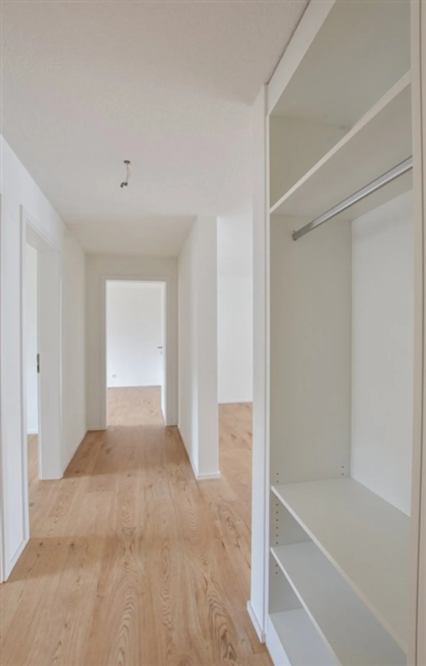 "after complete renovation - the perfect apartment" - Photo 6 of 9