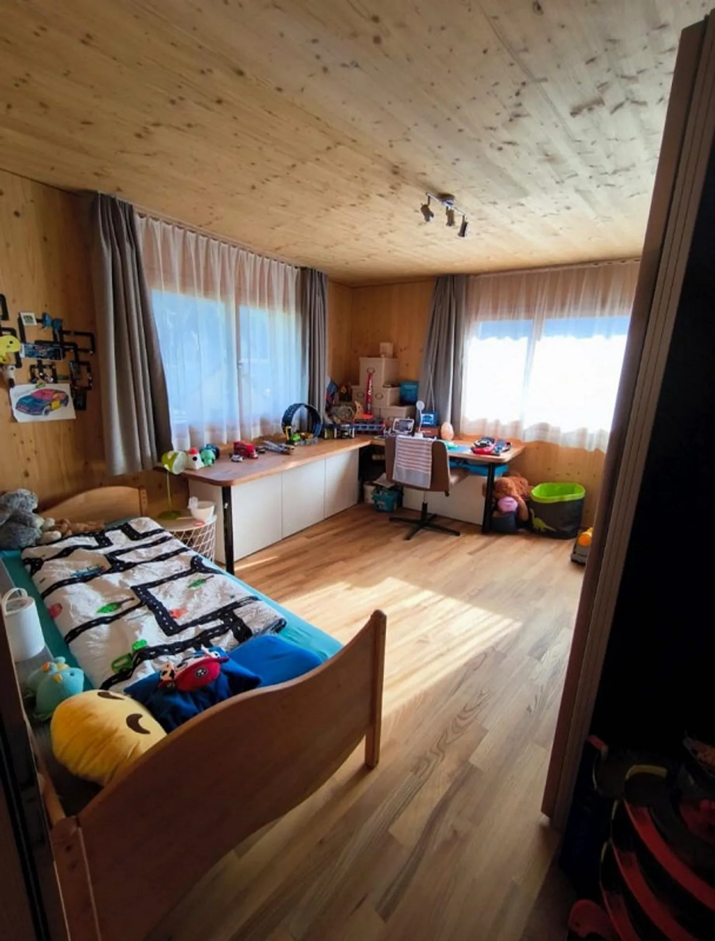 Maison en bois moderne, indépendante, de 6 1/2 pièces avec vue sur le lac/proche du rivage - Photo 17 sur 30