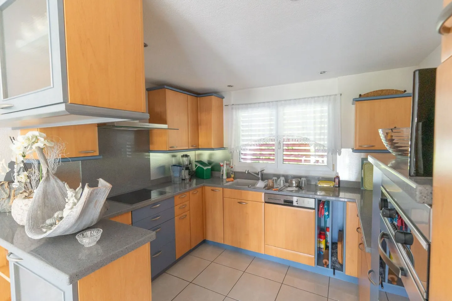 Casa familiare di 6,5 stanze con vista e giardino - Foto 5 di 8