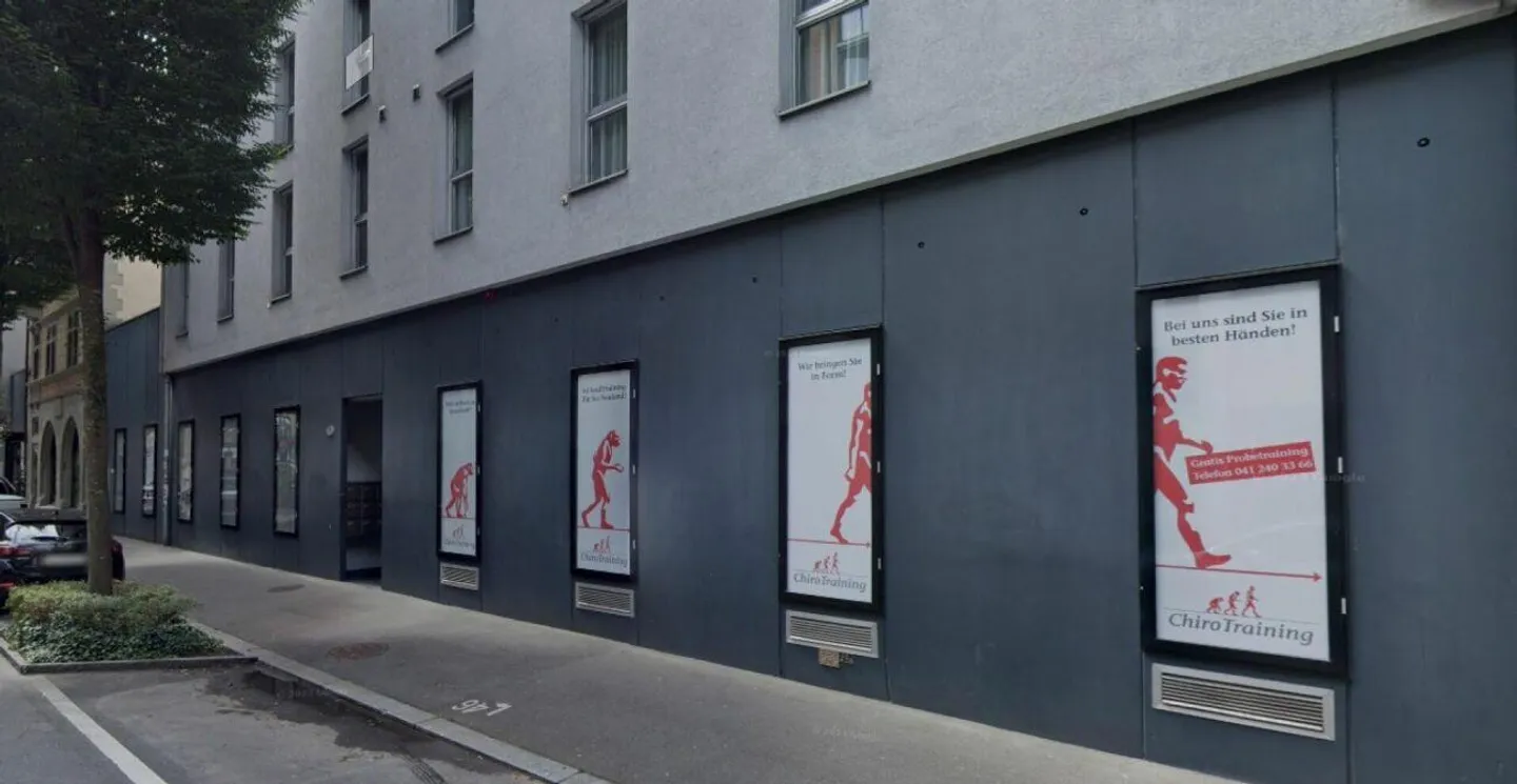 Spazio pubblicitario / Vetrine in Bruchstrasse o Gibraltarstrasse - Foto 3 di 5