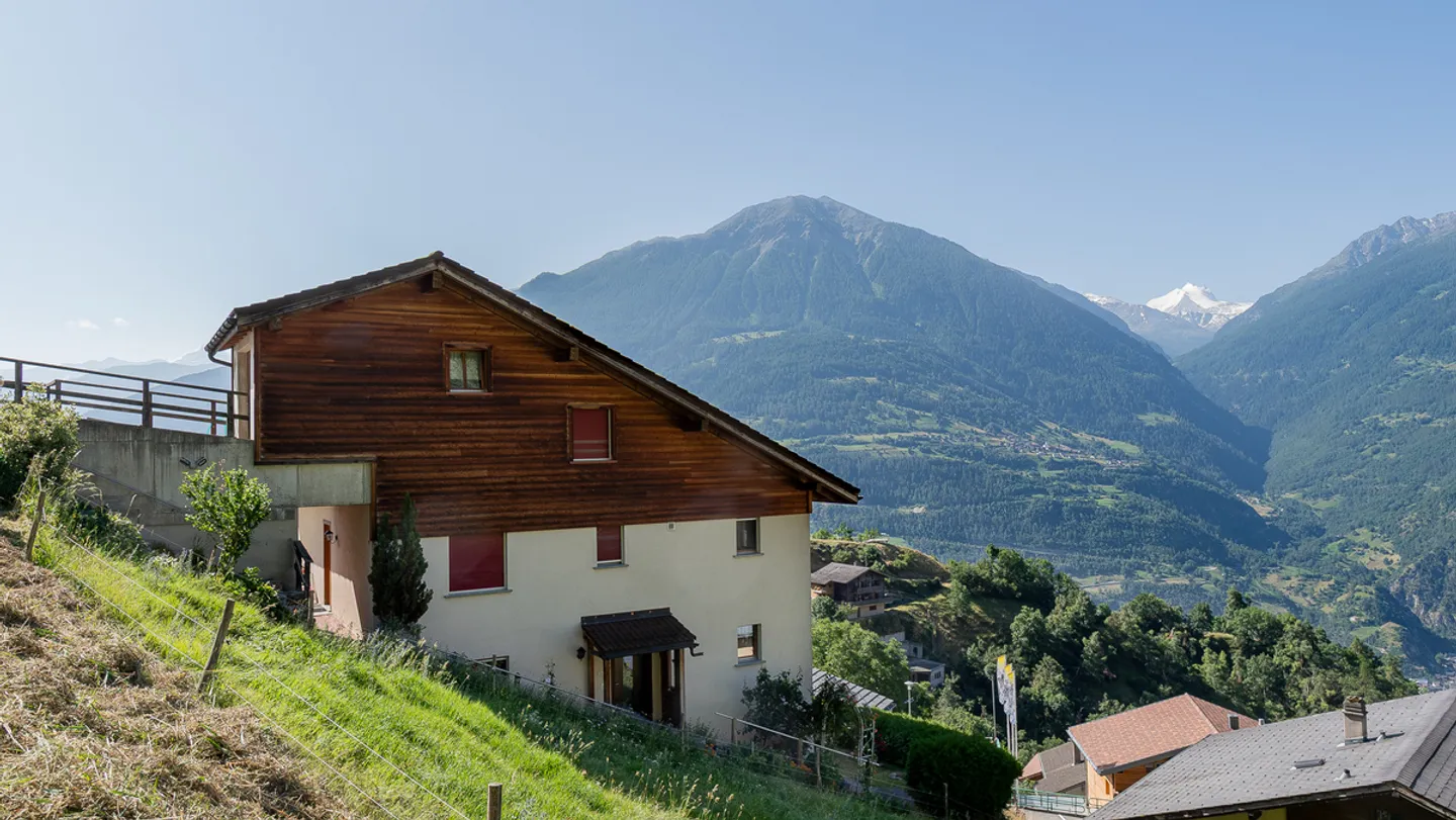 Appartamento 4 locali a Bratsch: Vista impressionante sulla valle del Rodano - Foto 1 di 13