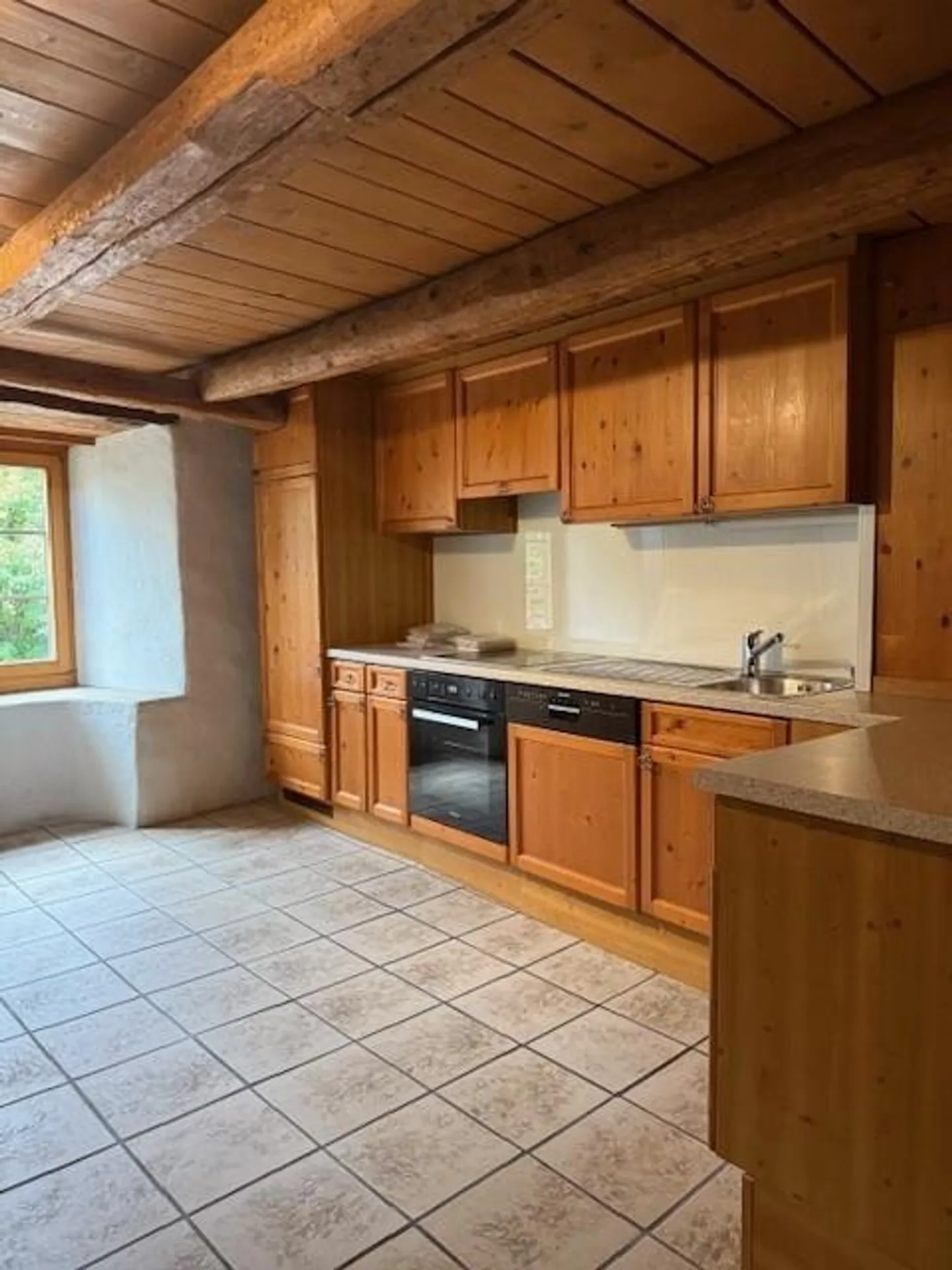 Einzigartige 6.5 Zimmerwohnung im Dorfkern von Bülach - Foto 2 von 12