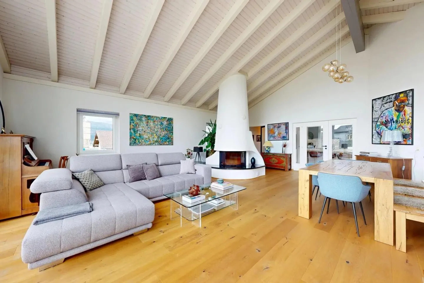 6-room Villa - Photo 3 of 13